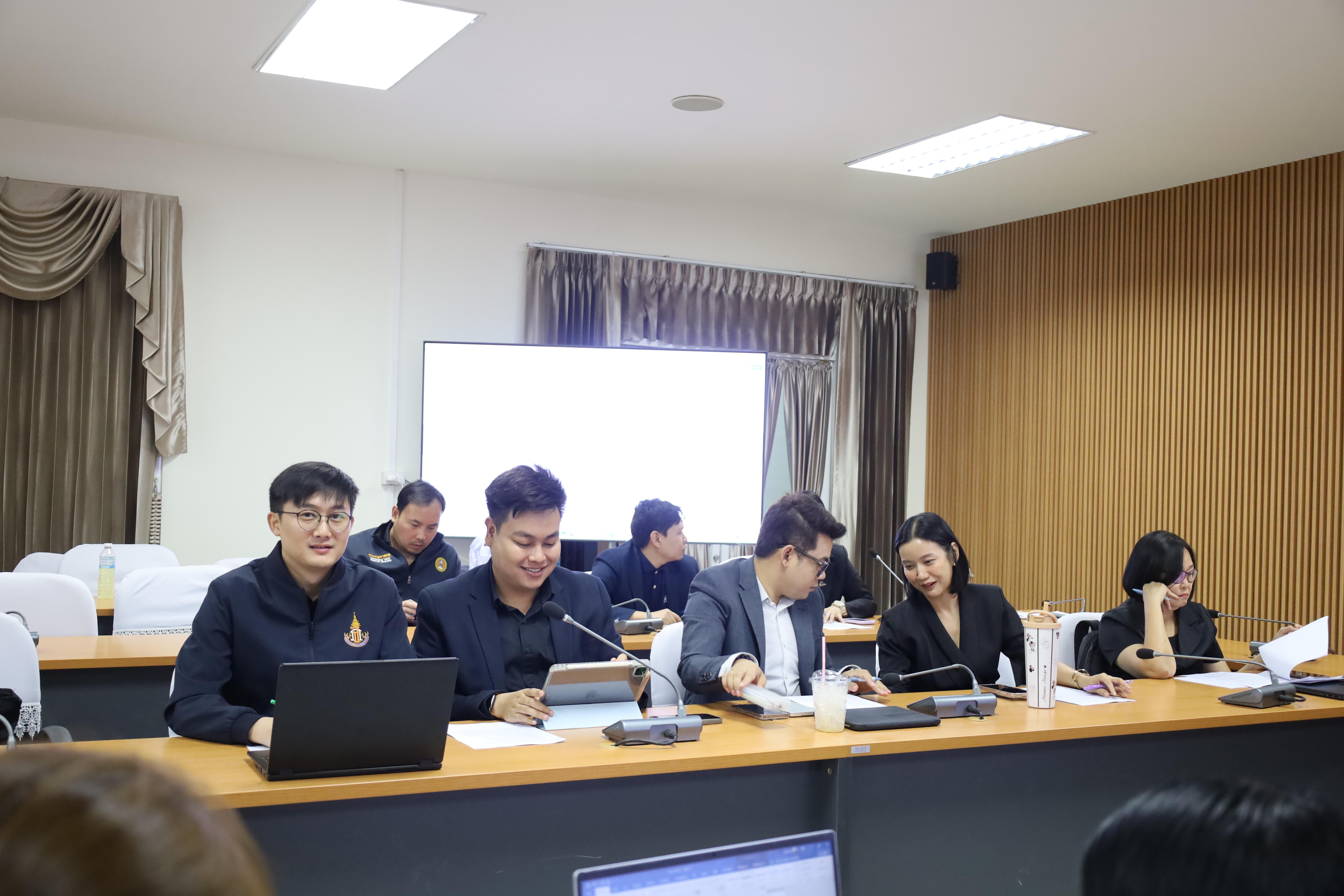 13. โครงการพัฒนารูปแบบหลักสูตรเพื่อเสริมสร้างความฉลาดรู้และคุณลักษณะ 4 ประการ PTRU Model