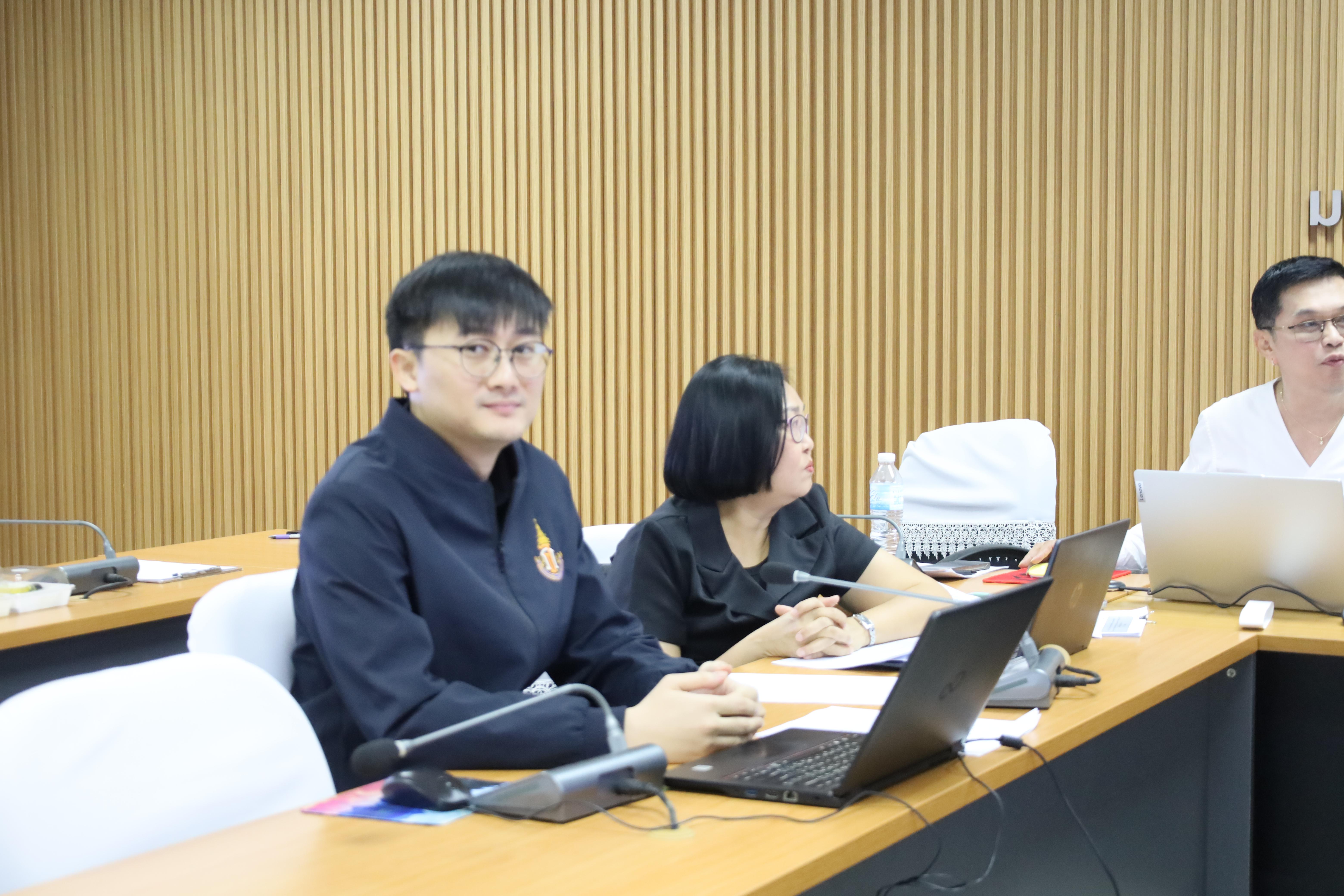 33. โครงการพัฒนารูปแบบหลักสูตรเพื่อเสริมสร้างความฉลาดรู้และคุณลักษณะ 4 ประการ PTRU Model