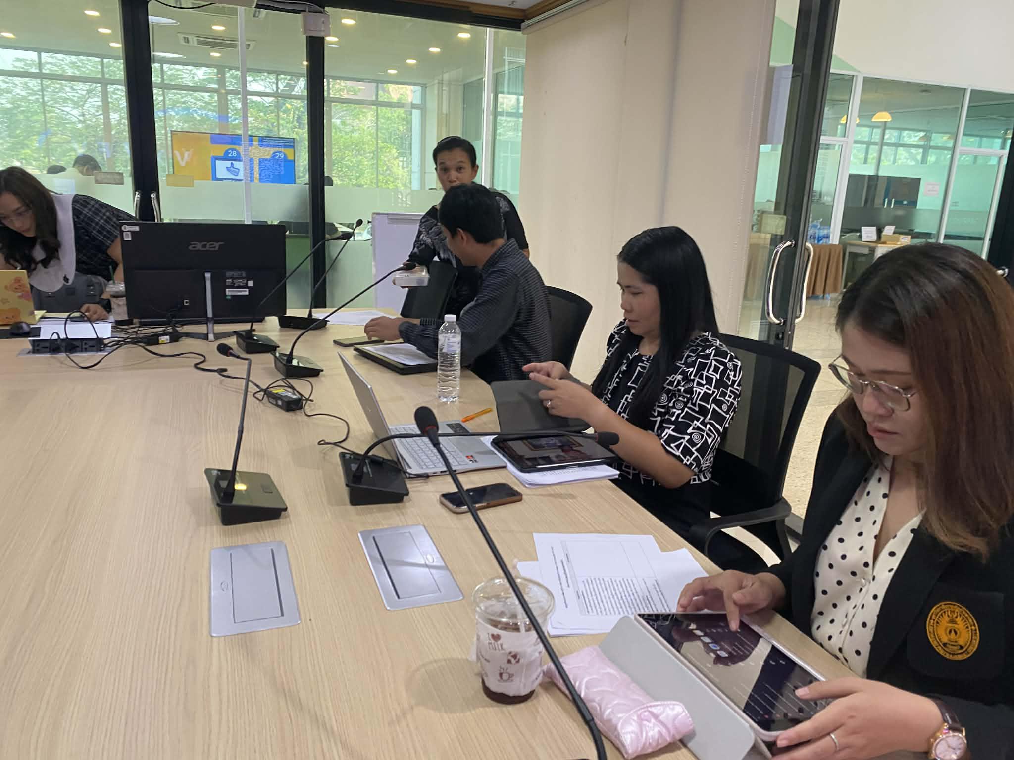 38. โครงการพัฒนารูปแบบหลักสูตรเพื่อเสริมสร้างความฉลาดรู้และคุณลักษณะ 4 ประการ PTRU Model