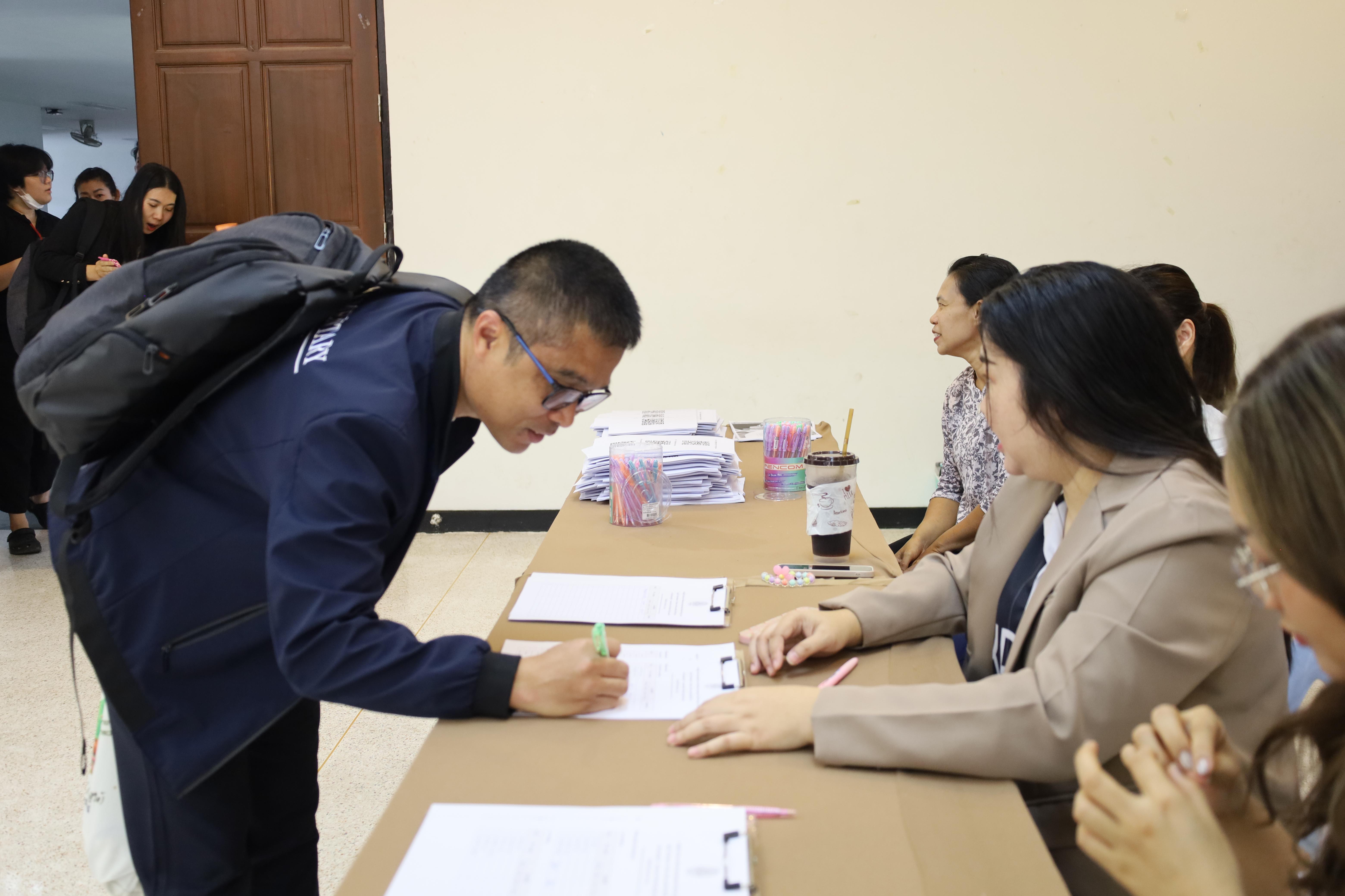 24. วันที่ 30 มี.ค.2569 พิธีเปิดโครงการพัฒนาสมรรถนะครูของครูมหาวิทยาลัยราชภัฏ 38 แห่ง จัดโดยคณะครุศาสตร์ มหาวิทยาลัยราชภัฏกำแพงเพชร