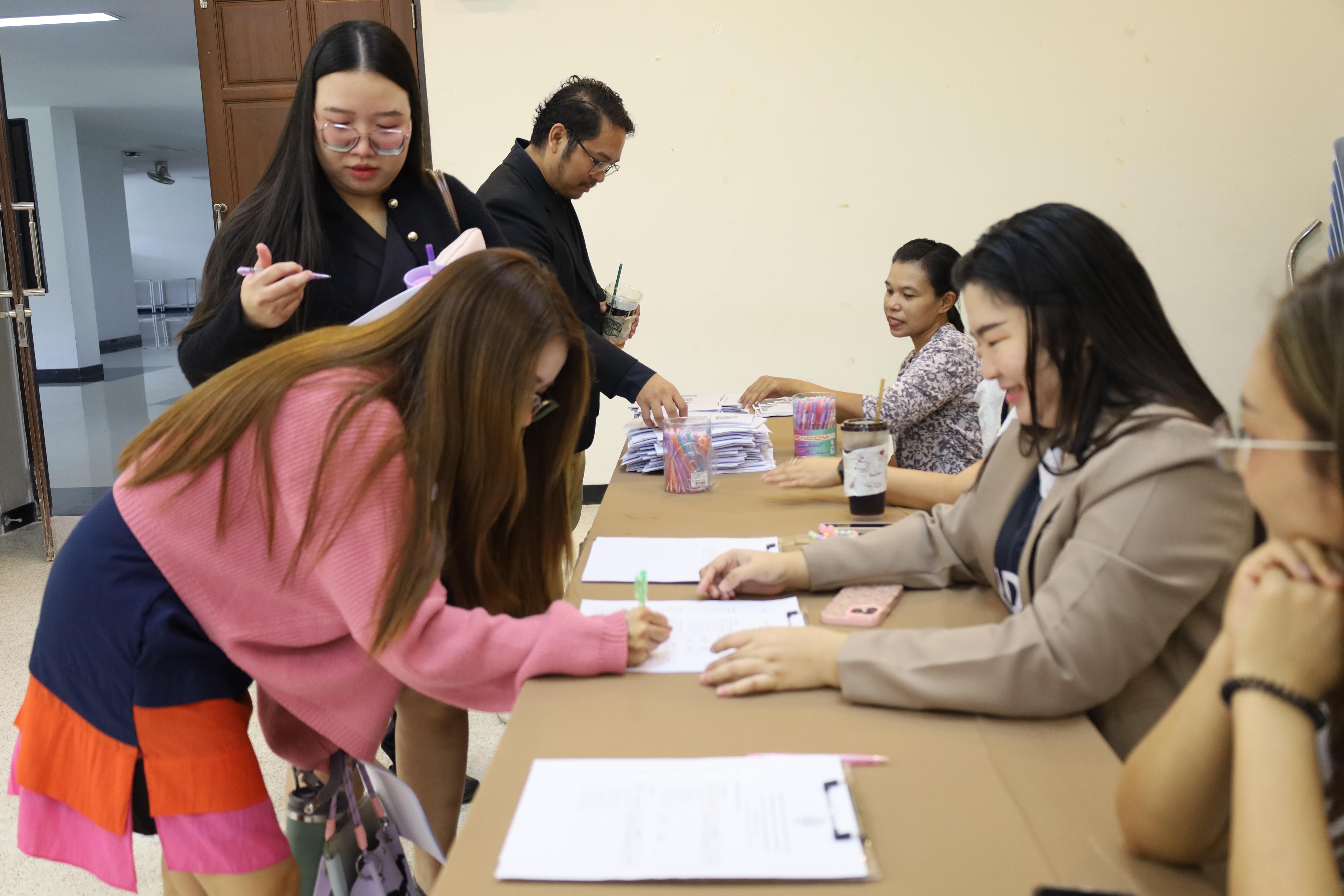 27. วันที่ 30 มี.ค.2569 พิธีเปิดโครงการพัฒนาสมรรถนะครูของครูมหาวิทยาลัยราชภัฏ 38 แห่ง จัดโดยคณะครุศาสตร์ มหาวิทยาลัยราชภัฏกำแพงเพชร