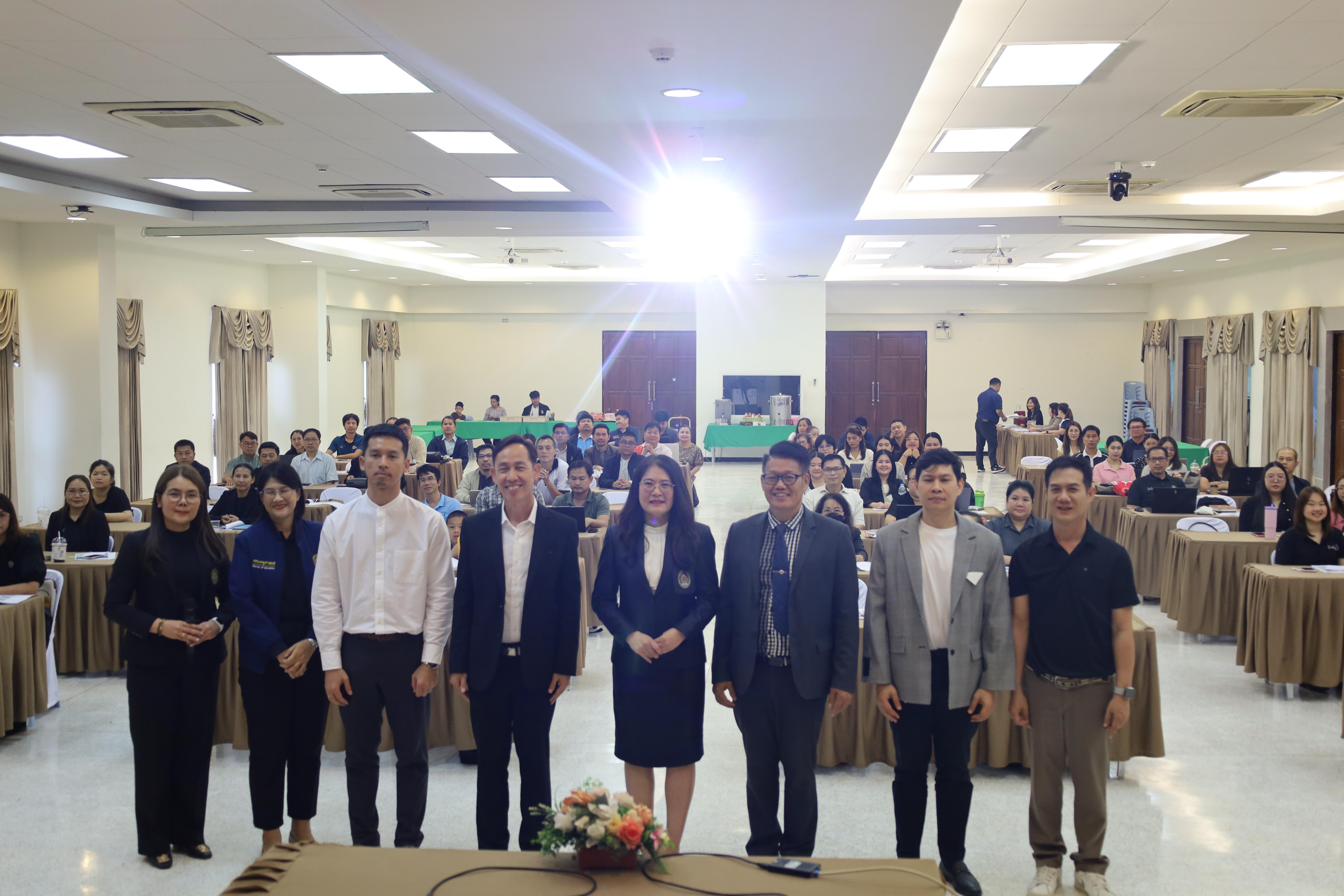 99. วันที่ 30 มี.ค.2569 พิธีเปิดโครงการพัฒนาสมรรถนะครูของครูมหาวิทยาลัยราชภัฏ 38 แห่ง จัดโดยคณะครุศาสตร์ มหาวิทยาลัยราชภัฏกำแพงเพชร