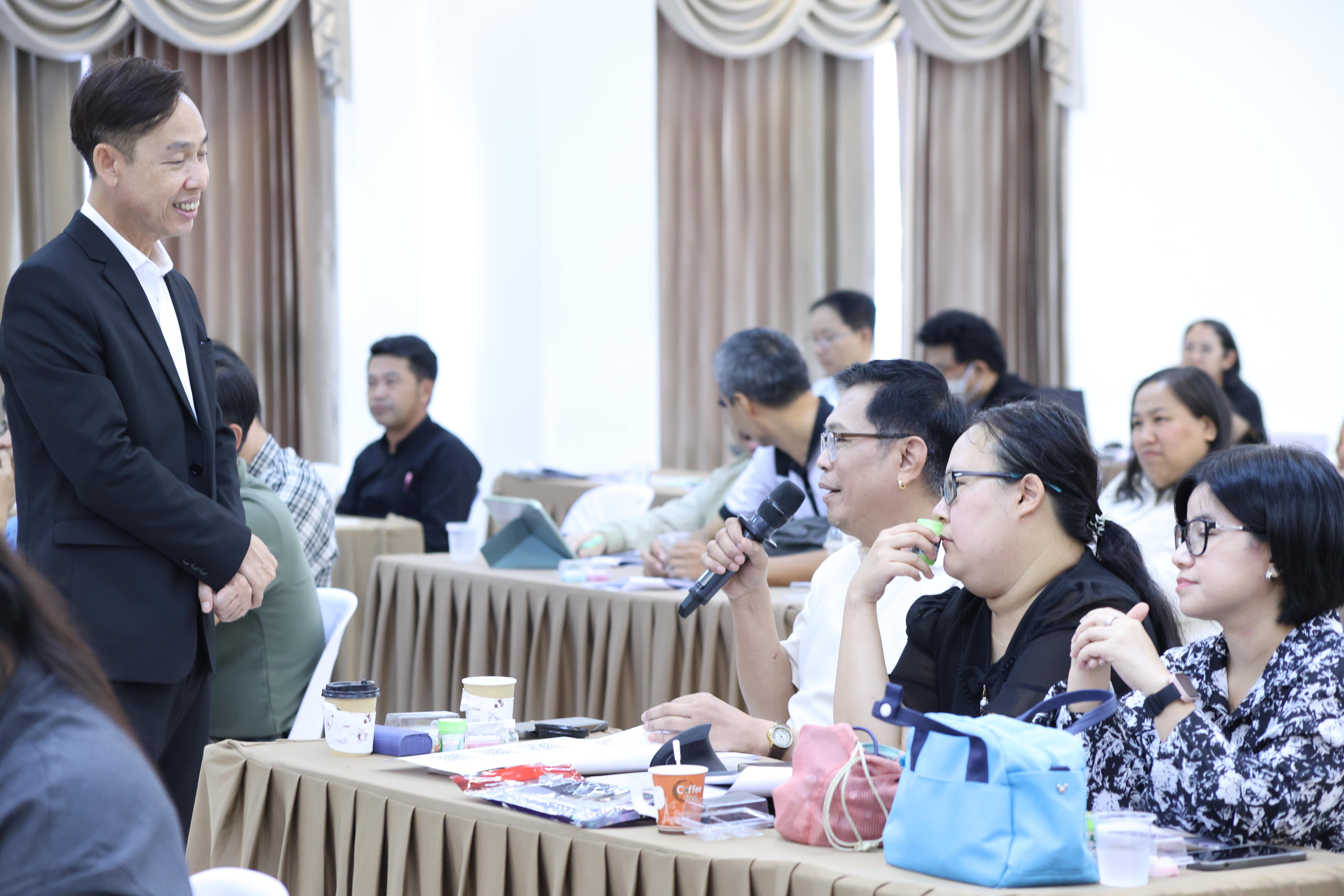 221. วันที่ 30 มี.ค.2569 พิธีเปิดโครงการพัฒนาสมรรถนะครูของครูมหาวิทยาลัยราชภัฏ 38 แห่ง จัดโดยคณะครุศาสตร์ มหาวิทยาลัยราชภัฏกำแพงเพชร