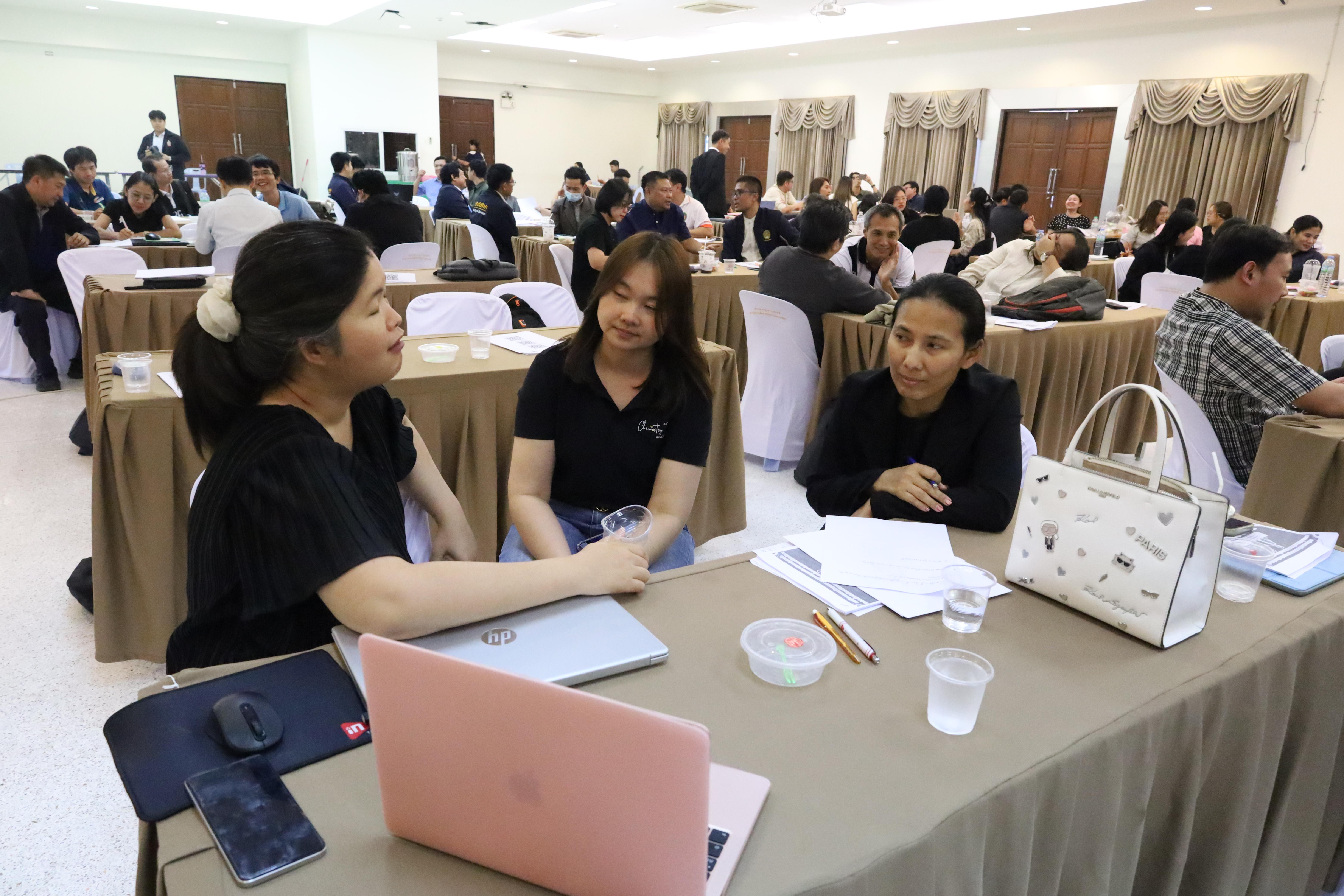 241. วันที่ 30 มี.ค.2569 พิธีเปิดโครงการพัฒนาสมรรถนะครูของครูมหาวิทยาลัยราชภัฏ 38 แห่ง จัดโดยคณะครุศาสตร์ มหาวิทยาลัยราชภัฏกำแพงเพชร