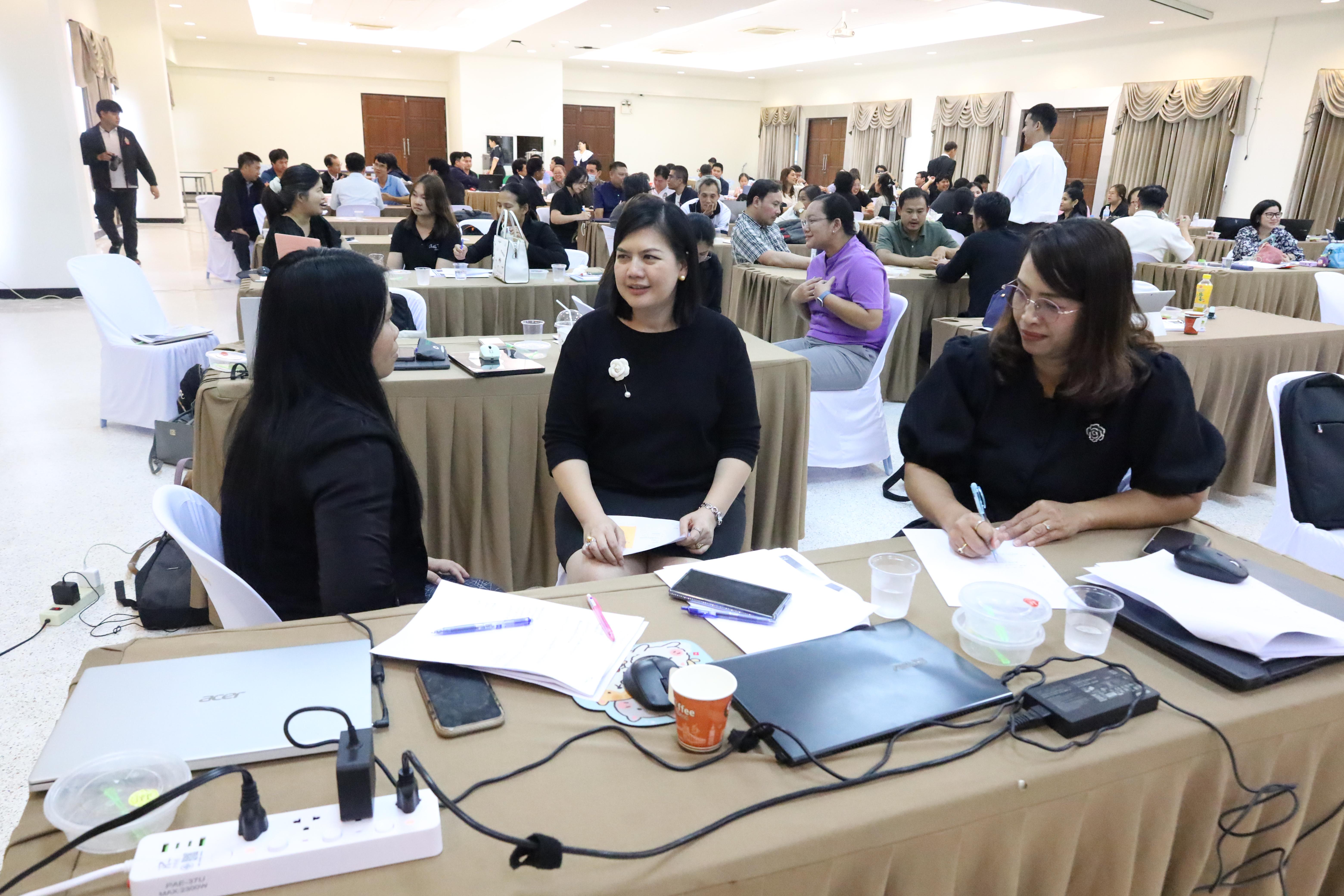 243. วันที่ 30 มี.ค.2569 พิธีเปิดโครงการพัฒนาสมรรถนะครูของครูมหาวิทยาลัยราชภัฏ 38 แห่ง จัดโดยคณะครุศาสตร์ มหาวิทยาลัยราชภัฏกำแพงเพชร