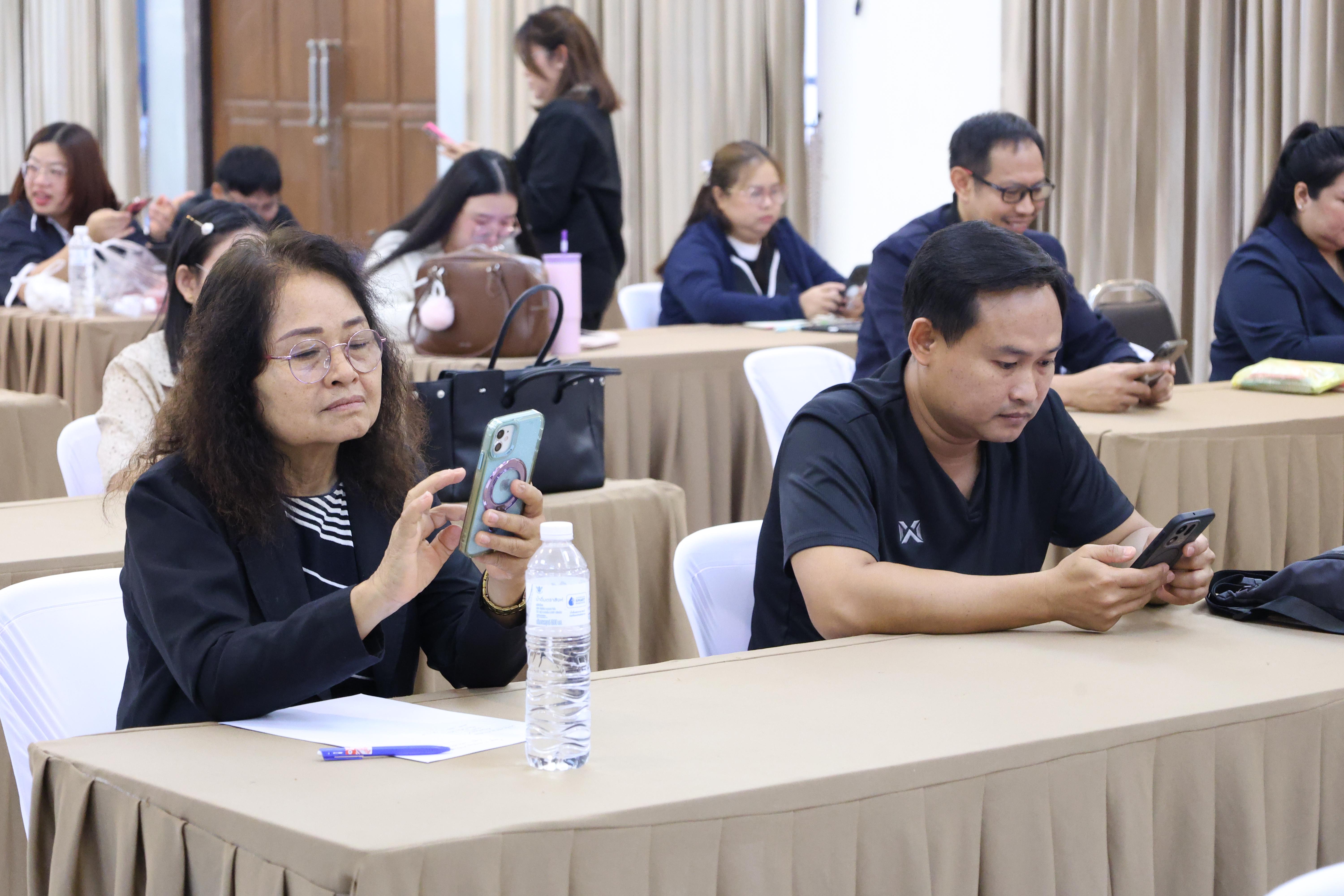 46. จัดโครงการเพื่อพัฒนาพัฒนาสมรรถนะครูของครูสำหรับอาจารย์ผู้สอน และอาจารย์นิเทศหลักสูตรครุศาสตรบัณฑิต ที่มีและยังไม่มีวุฒิทางการศึกษา