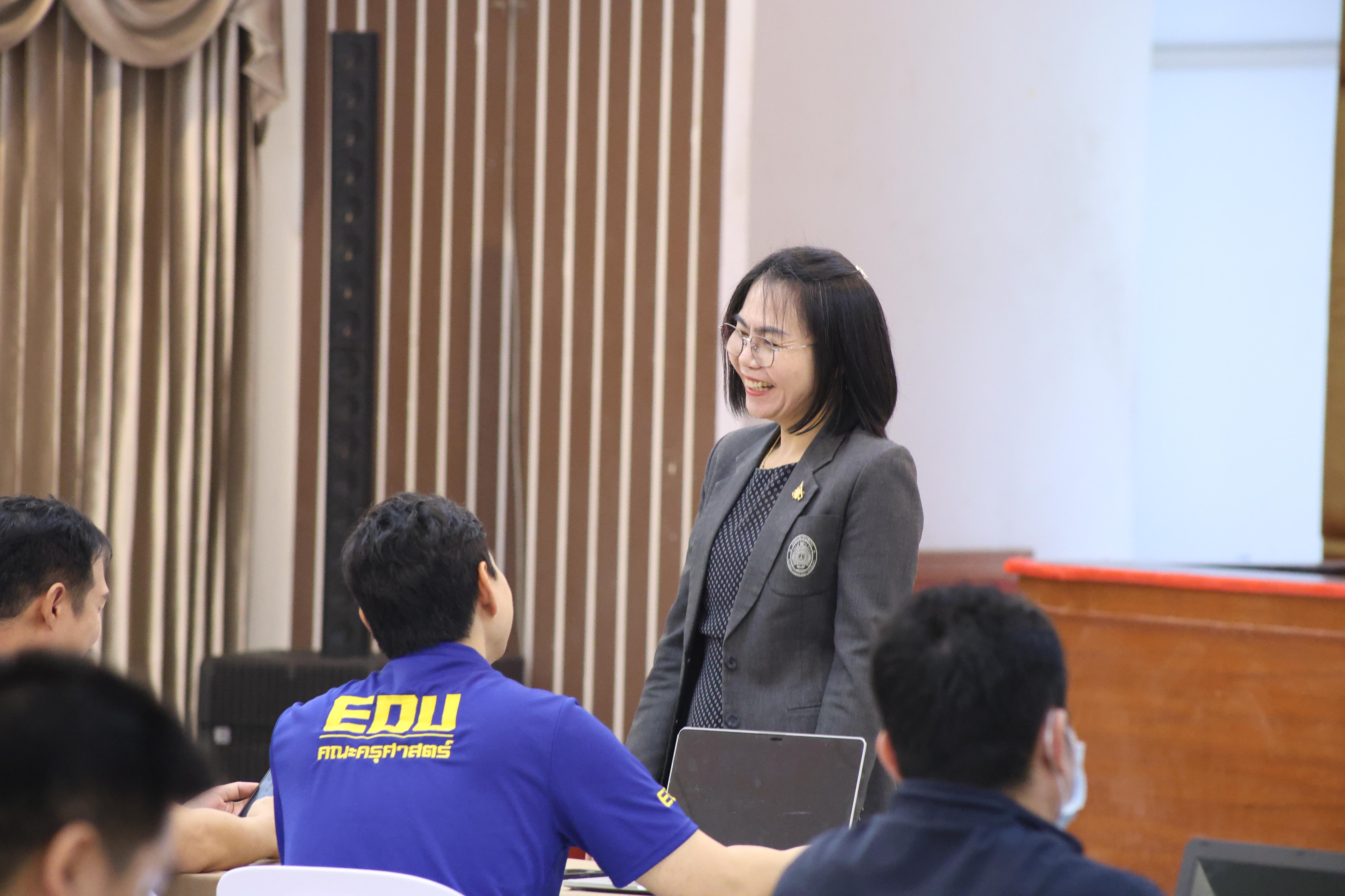 53. จัดโครงการเพื่อพัฒนาพัฒนาสมรรถนะครูของครูสำหรับอาจารย์ผู้สอน และอาจารย์นิเทศหลักสูตรครุศาสตรบัณฑิต ที่มีและยังไม่มีวุฒิทางการศึกษา