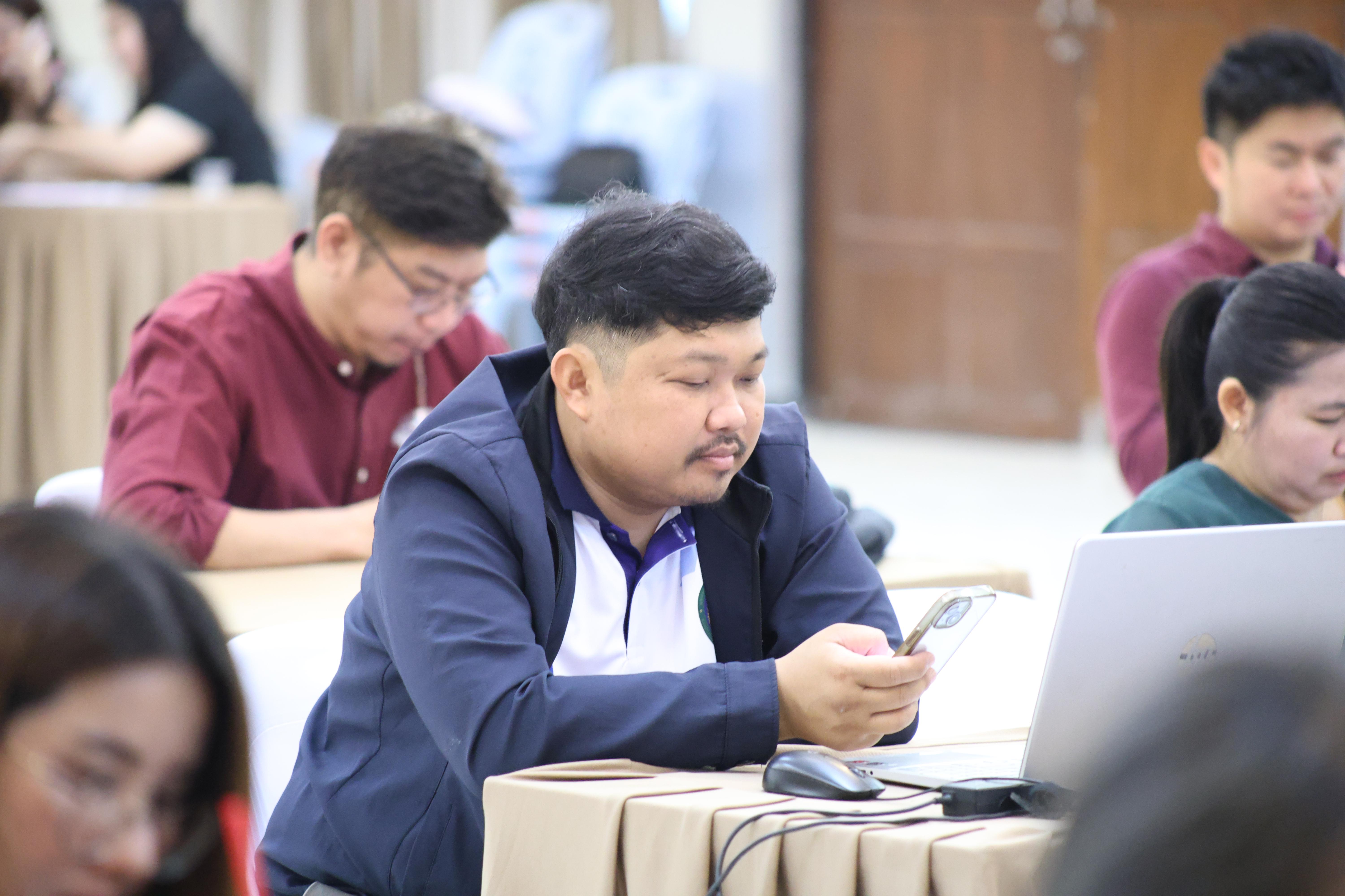 64. จัดโครงการเพื่อพัฒนาพัฒนาสมรรถนะครูของครูสำหรับอาจารย์ผู้สอน และอาจารย์นิเทศหลักสูตรครุศาสตรบัณฑิต ที่มีและยังไม่มีวุฒิทางการศึกษา