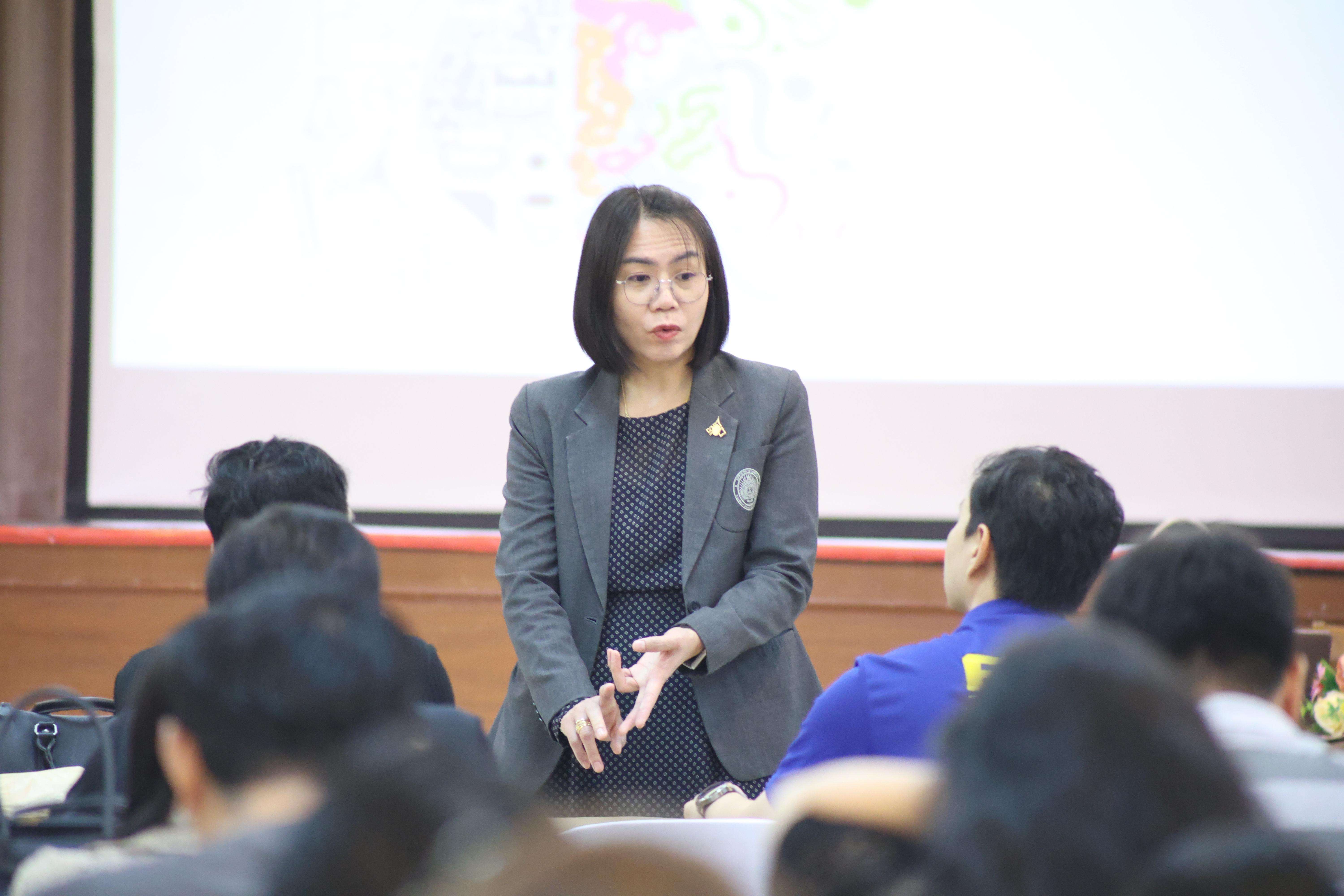 68. จัดโครงการเพื่อพัฒนาพัฒนาสมรรถนะครูของครูสำหรับอาจารย์ผู้สอน และอาจารย์นิเทศหลักสูตรครุศาสตรบัณฑิต ที่มีและยังไม่มีวุฒิทางการศึกษา