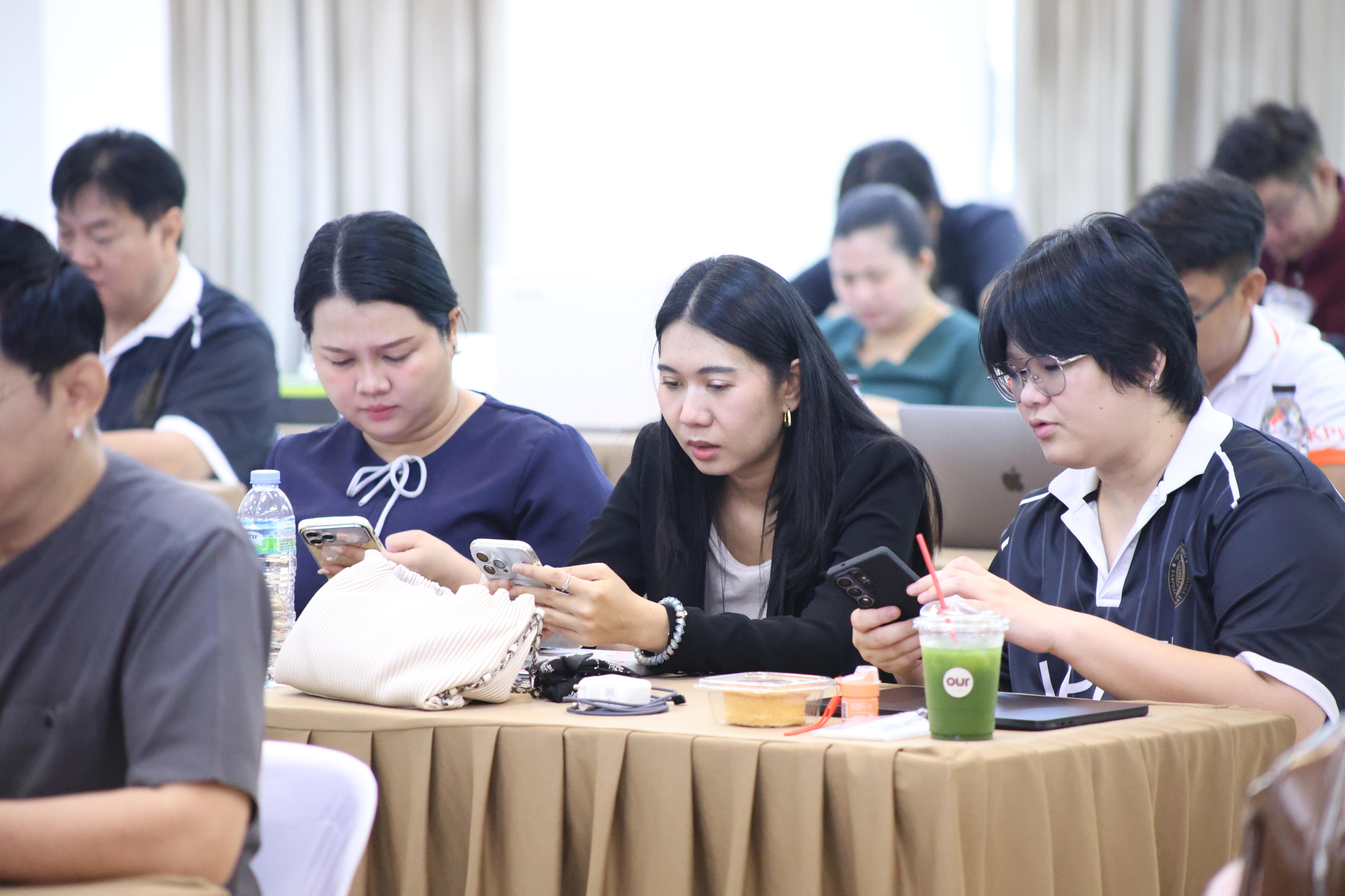 78. จัดโครงการเพื่อพัฒนาพัฒนาสมรรถนะครูของครูสำหรับอาจารย์ผู้สอน และอาจารย์นิเทศหลักสูตรครุศาสตรบัณฑิต ที่มีและยังไม่มีวุฒิทางการศึกษา