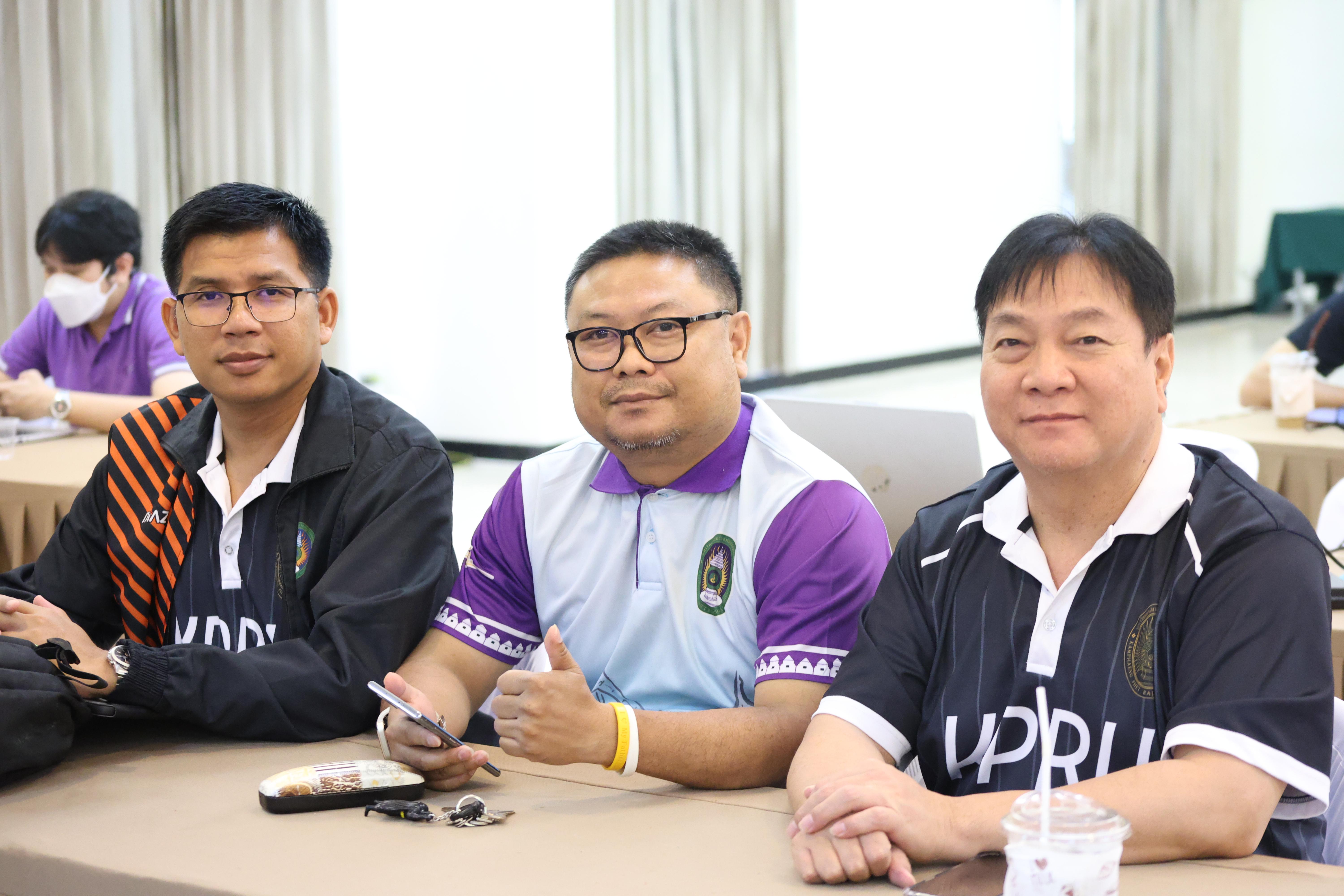 100. จัดโครงการเพื่อพัฒนาพัฒนาสมรรถนะครูของครูสำหรับอาจารย์ผู้สอน และอาจารย์นิเทศหลักสูตรครุศาสตรบัณฑิต ที่มีและยังไม่มีวุฒิทางการศึกษา