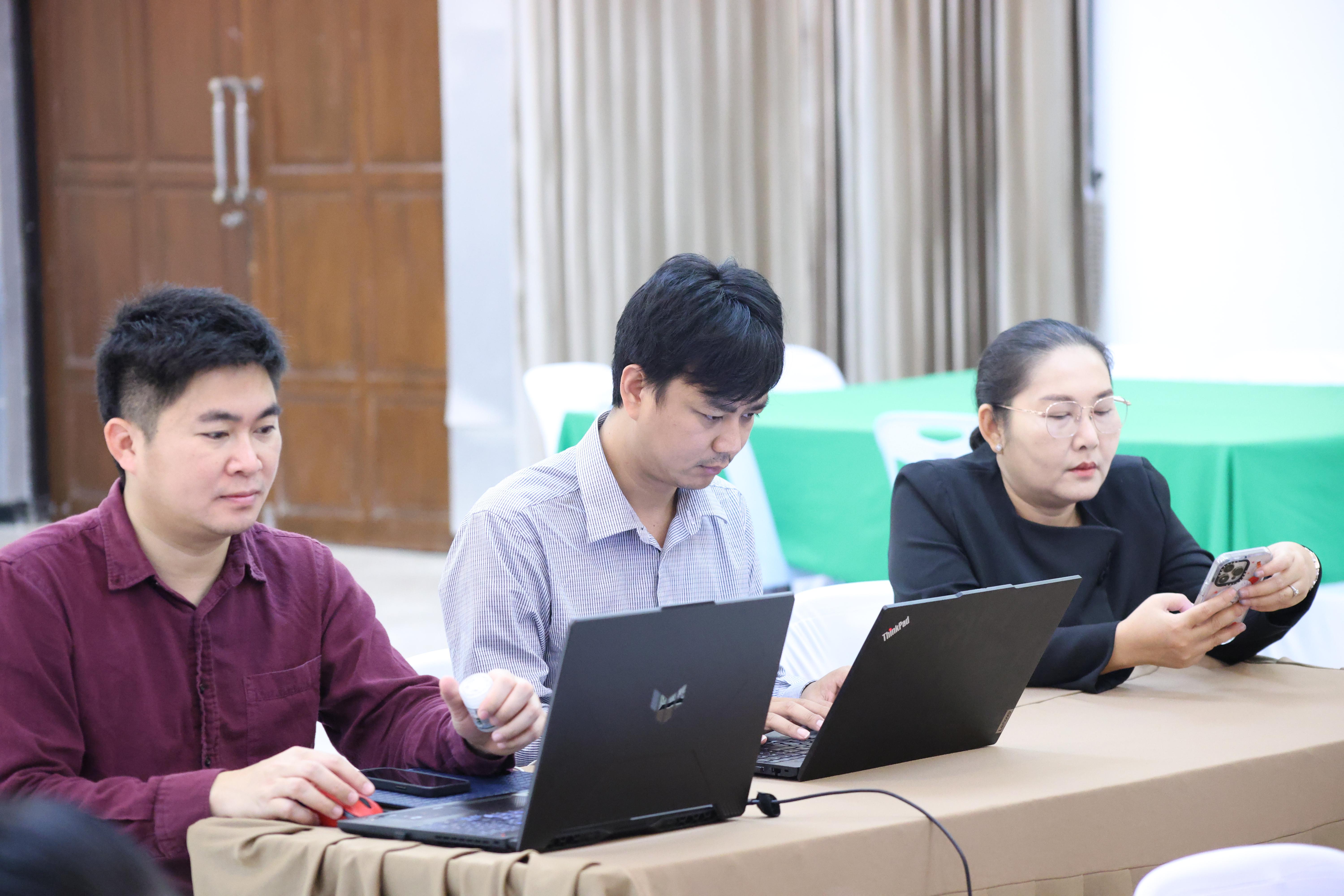 109. จัดโครงการเพื่อพัฒนาพัฒนาสมรรถนะครูของครูสำหรับอาจารย์ผู้สอน และอาจารย์นิเทศหลักสูตรครุศาสตรบัณฑิต ที่มีและยังไม่มีวุฒิทางการศึกษา