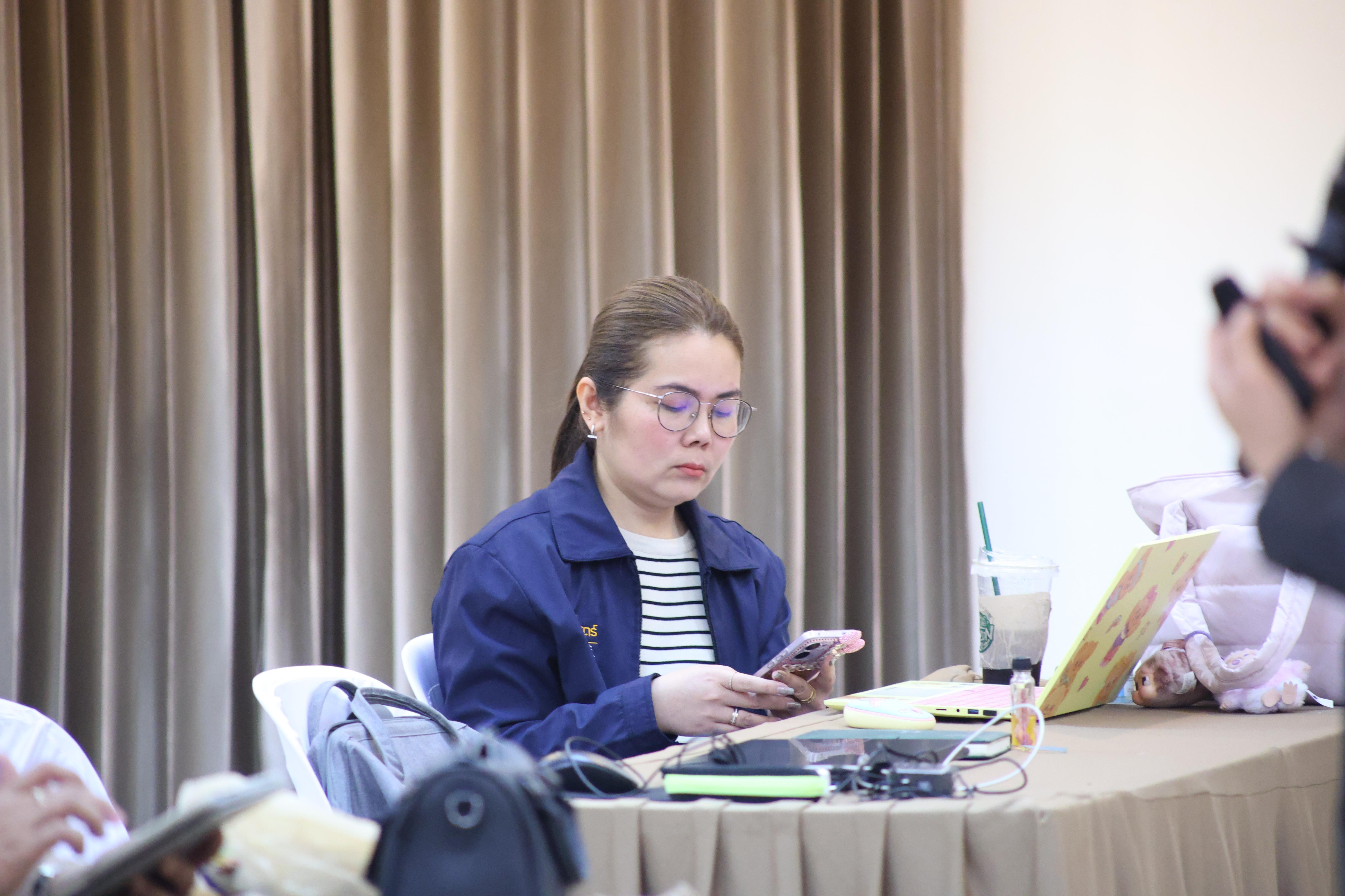 128. จัดโครงการเพื่อพัฒนาพัฒนาสมรรถนะครูของครูสำหรับอาจารย์ผู้สอน และอาจารย์นิเทศหลักสูตรครุศาสตรบัณฑิต ที่มีและยังไม่มีวุฒิทางการศึกษา