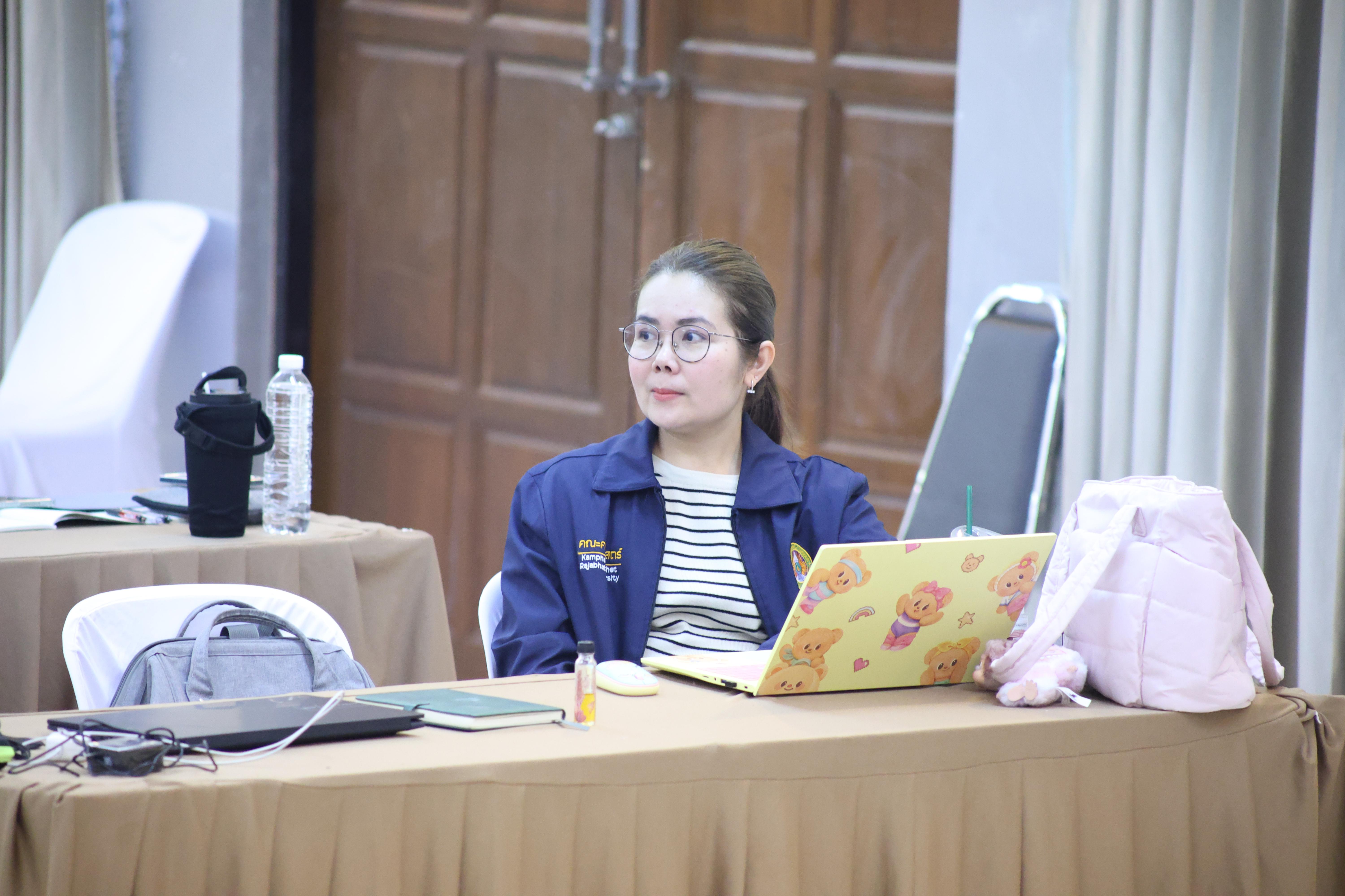 130. จัดโครงการเพื่อพัฒนาพัฒนาสมรรถนะครูของครูสำหรับอาจารย์ผู้สอน และอาจารย์นิเทศหลักสูตรครุศาสตรบัณฑิต ที่มีและยังไม่มีวุฒิทางการศึกษา