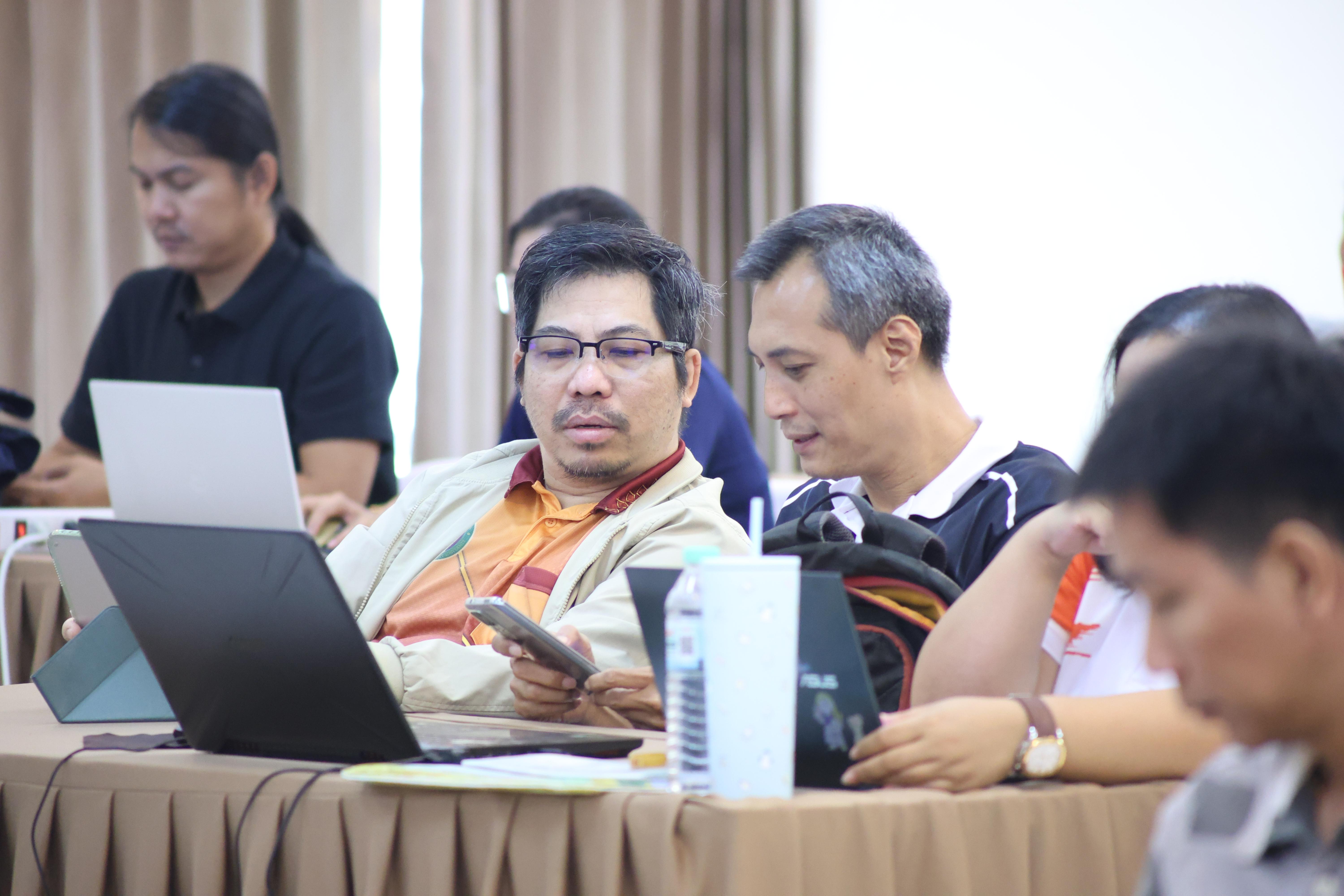 150. จัดโครงการเพื่อพัฒนาพัฒนาสมรรถนะครูของครูสำหรับอาจารย์ผู้สอน และอาจารย์นิเทศหลักสูตรครุศาสตรบัณฑิต ที่มีและยังไม่มีวุฒิทางการศึกษา