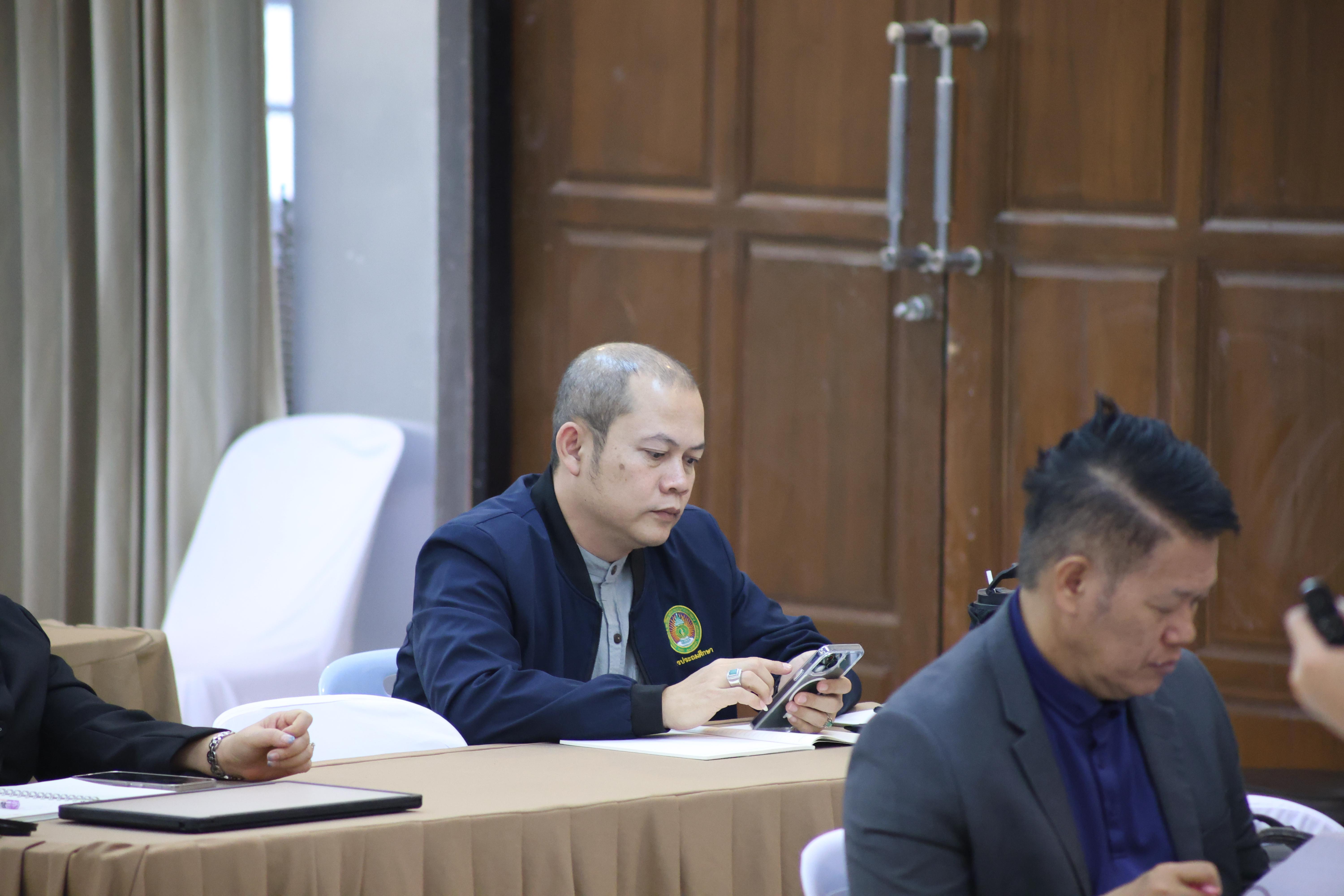 165. จัดโครงการเพื่อพัฒนาพัฒนาสมรรถนะครูของครูสำหรับอาจารย์ผู้สอน และอาจารย์นิเทศหลักสูตรครุศาสตรบัณฑิต ที่มีและยังไม่มีวุฒิทางการศึกษา