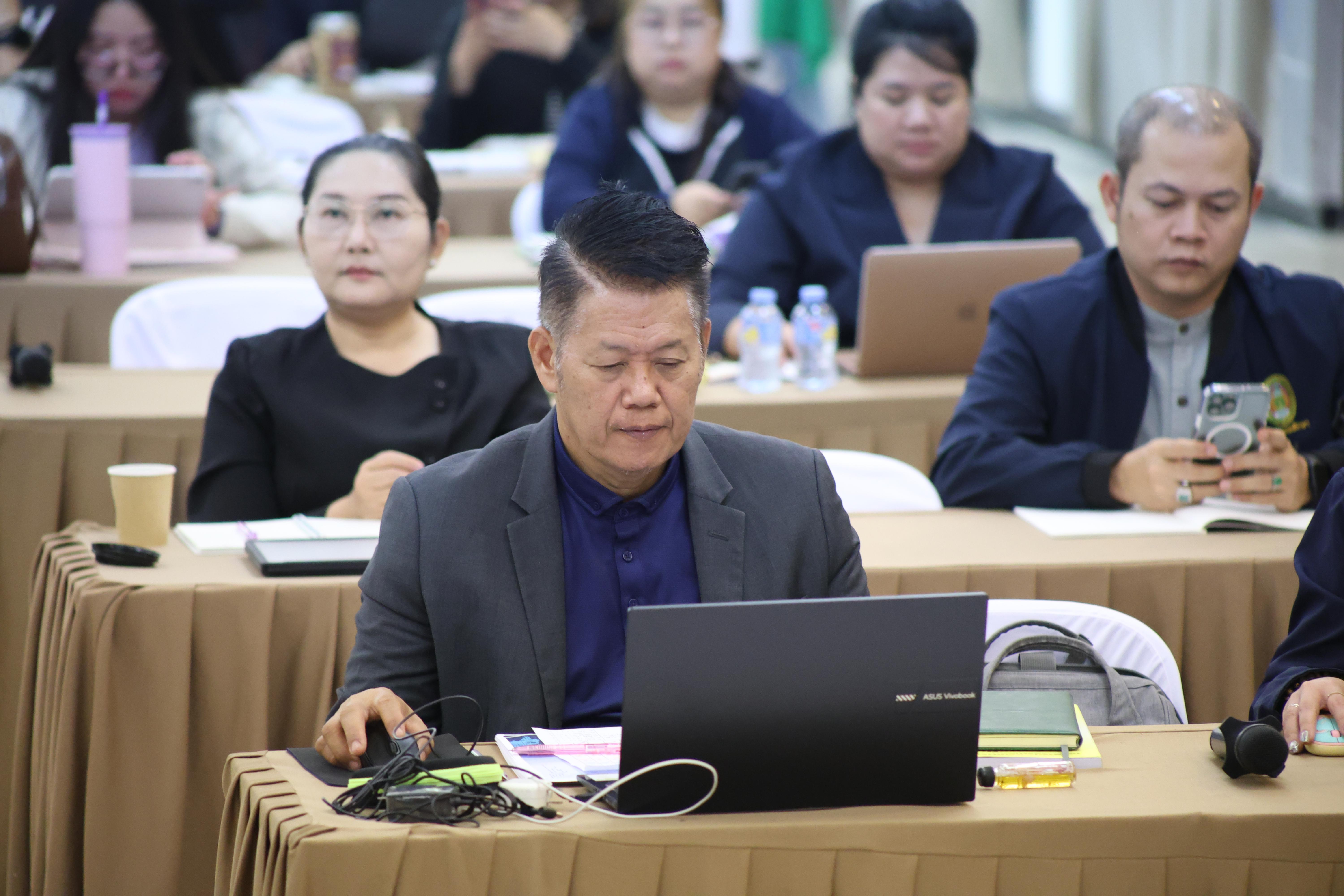 167. จัดโครงการเพื่อพัฒนาพัฒนาสมรรถนะครูของครูสำหรับอาจารย์ผู้สอน และอาจารย์นิเทศหลักสูตรครุศาสตรบัณฑิต ที่มีและยังไม่มีวุฒิทางการศึกษา