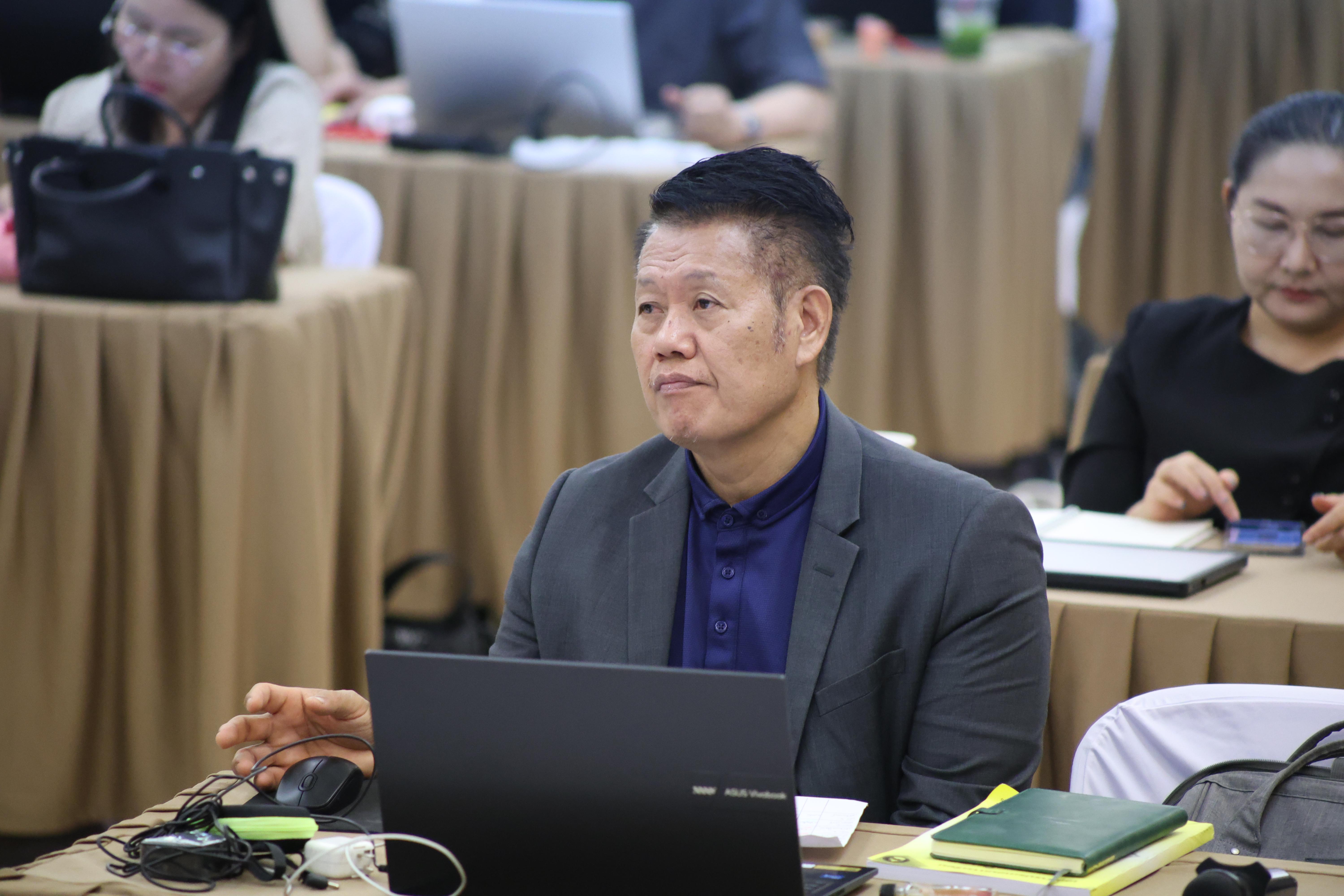 170. จัดโครงการเพื่อพัฒนาพัฒนาสมรรถนะครูของครูสำหรับอาจารย์ผู้สอน และอาจารย์นิเทศหลักสูตรครุศาสตรบัณฑิต ที่มีและยังไม่มีวุฒิทางการศึกษา