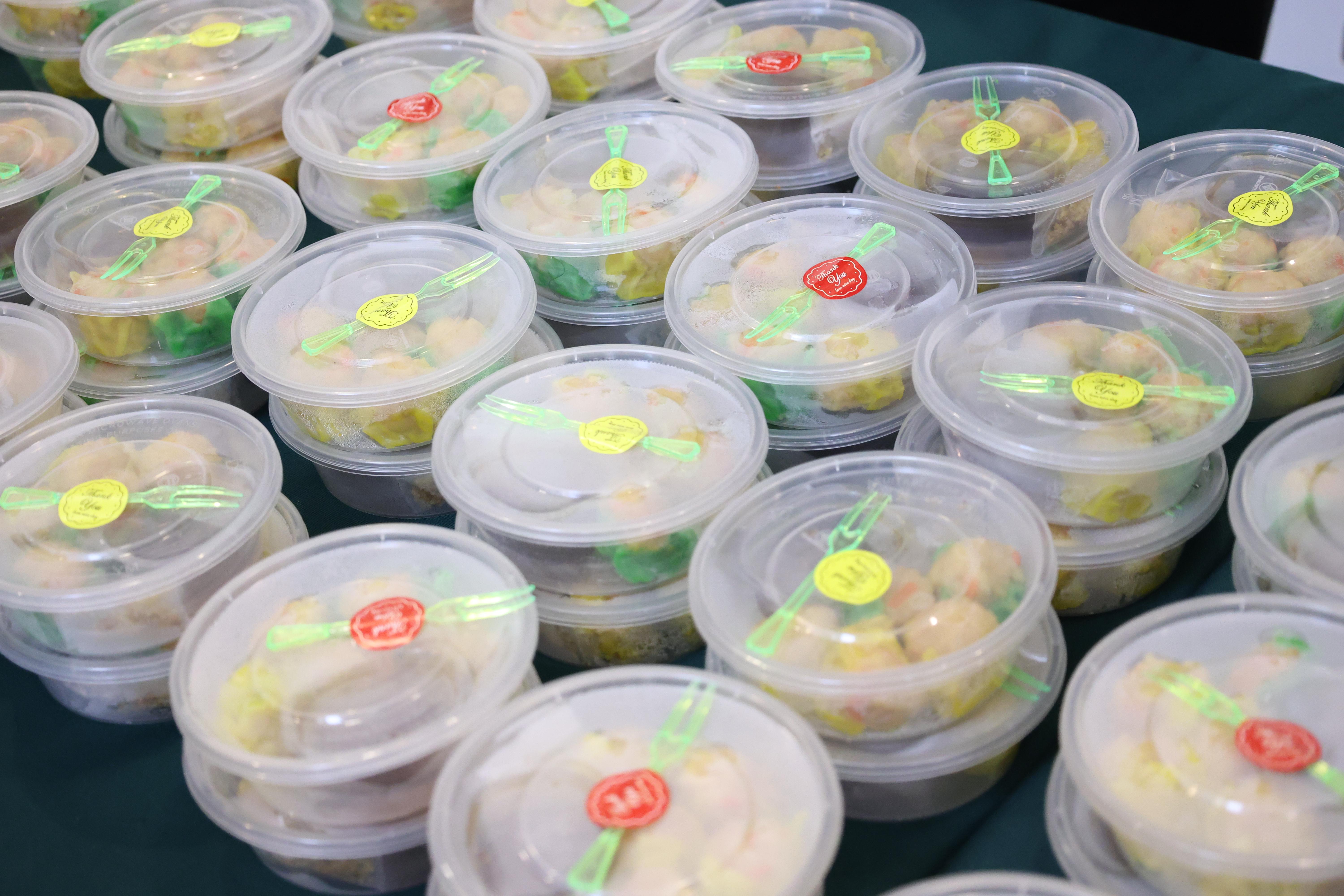 178. จัดโครงการเพื่อพัฒนาพัฒนาสมรรถนะครูของครูสำหรับอาจารย์ผู้สอน และอาจารย์นิเทศหลักสูตรครุศาสตรบัณฑิต ที่มีและยังไม่มีวุฒิทางการศึกษา