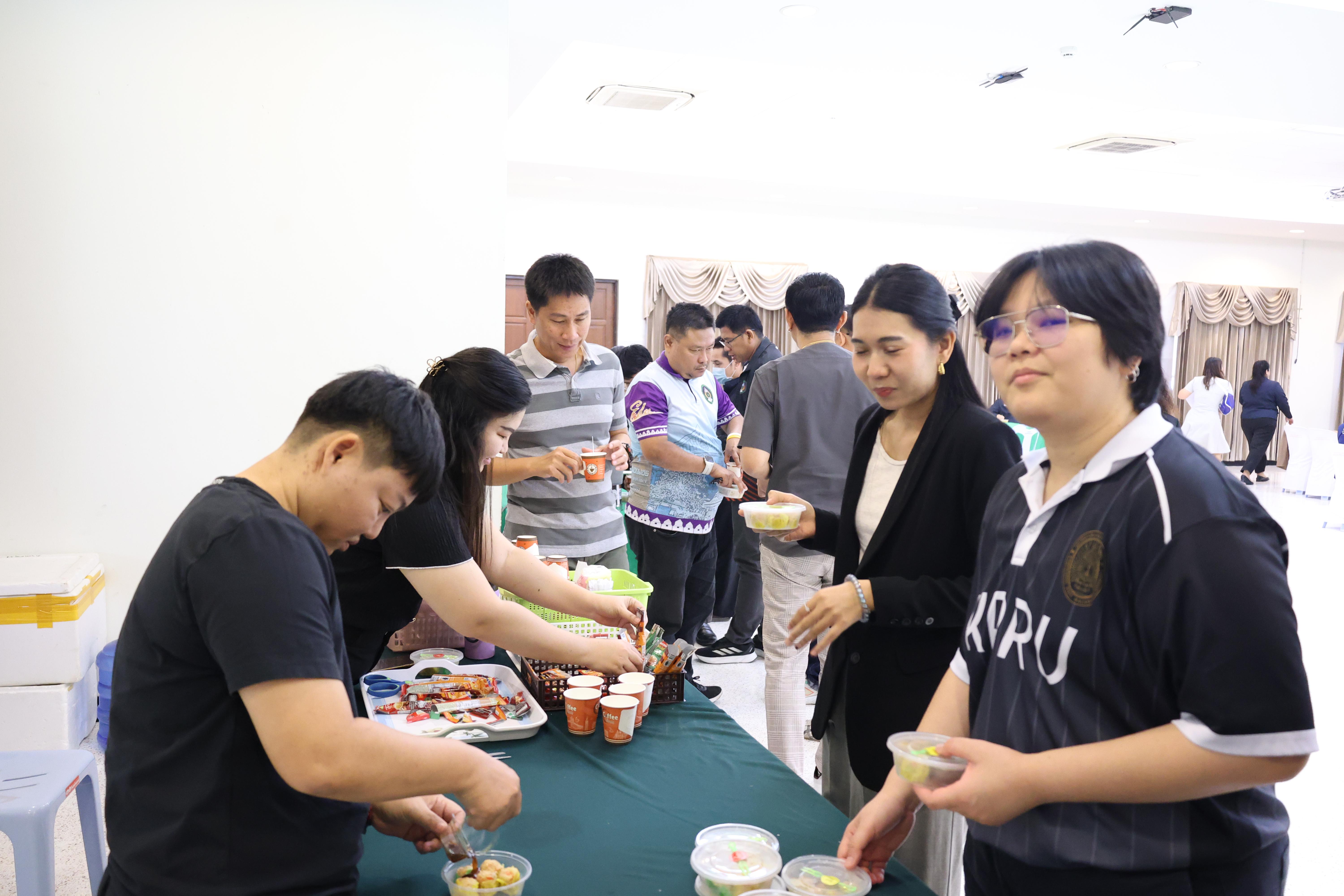 203. จัดโครงการเพื่อพัฒนาพัฒนาสมรรถนะครูของครูสำหรับอาจารย์ผู้สอน และอาจารย์นิเทศหลักสูตรครุศาสตรบัณฑิต ที่มีและยังไม่มีวุฒิทางการศึกษา