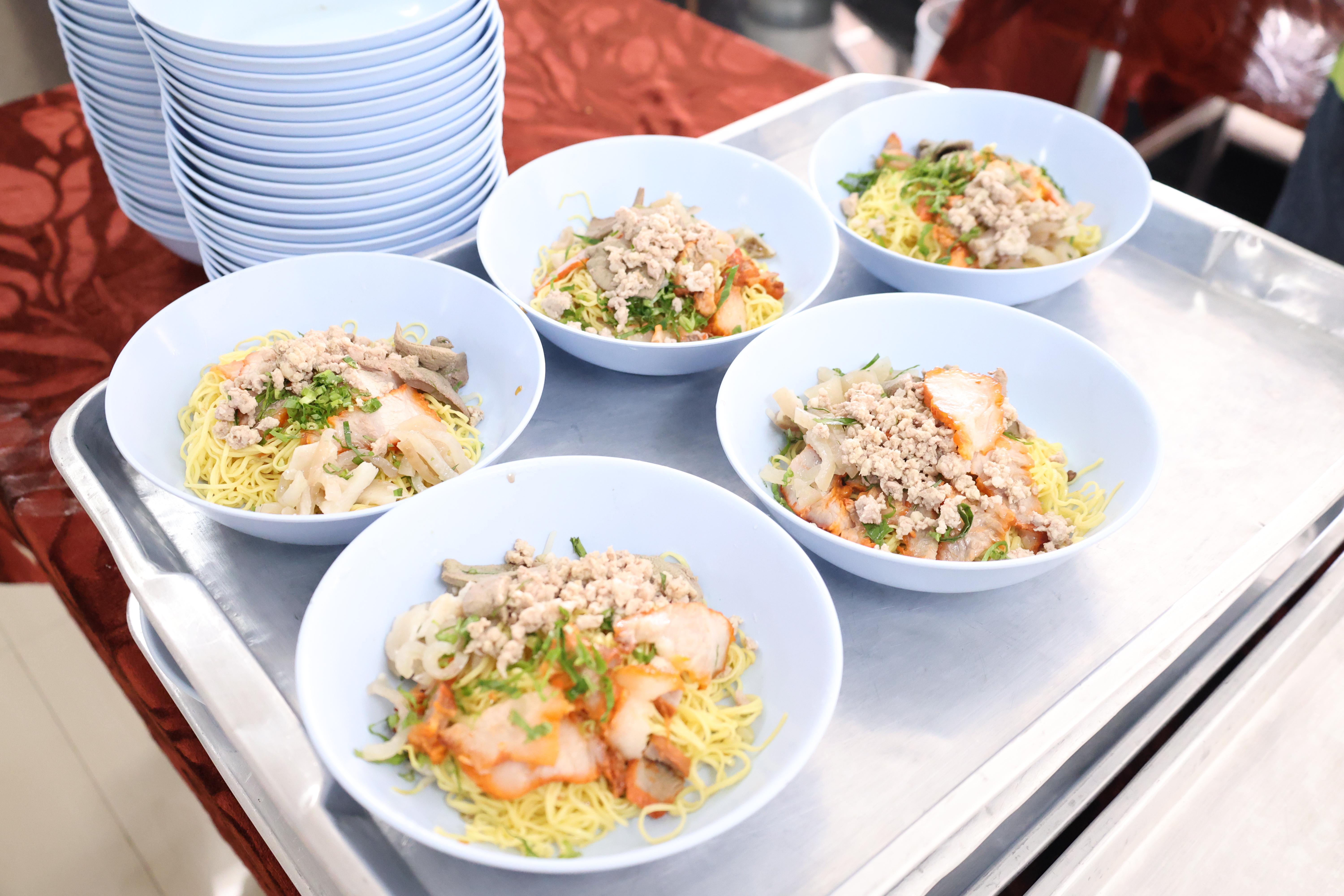 213. จัดโครงการเพื่อพัฒนาพัฒนาสมรรถนะครูของครูสำหรับอาจารย์ผู้สอน และอาจารย์นิเทศหลักสูตรครุศาสตรบัณฑิต ที่มีและยังไม่มีวุฒิทางการศึกษา