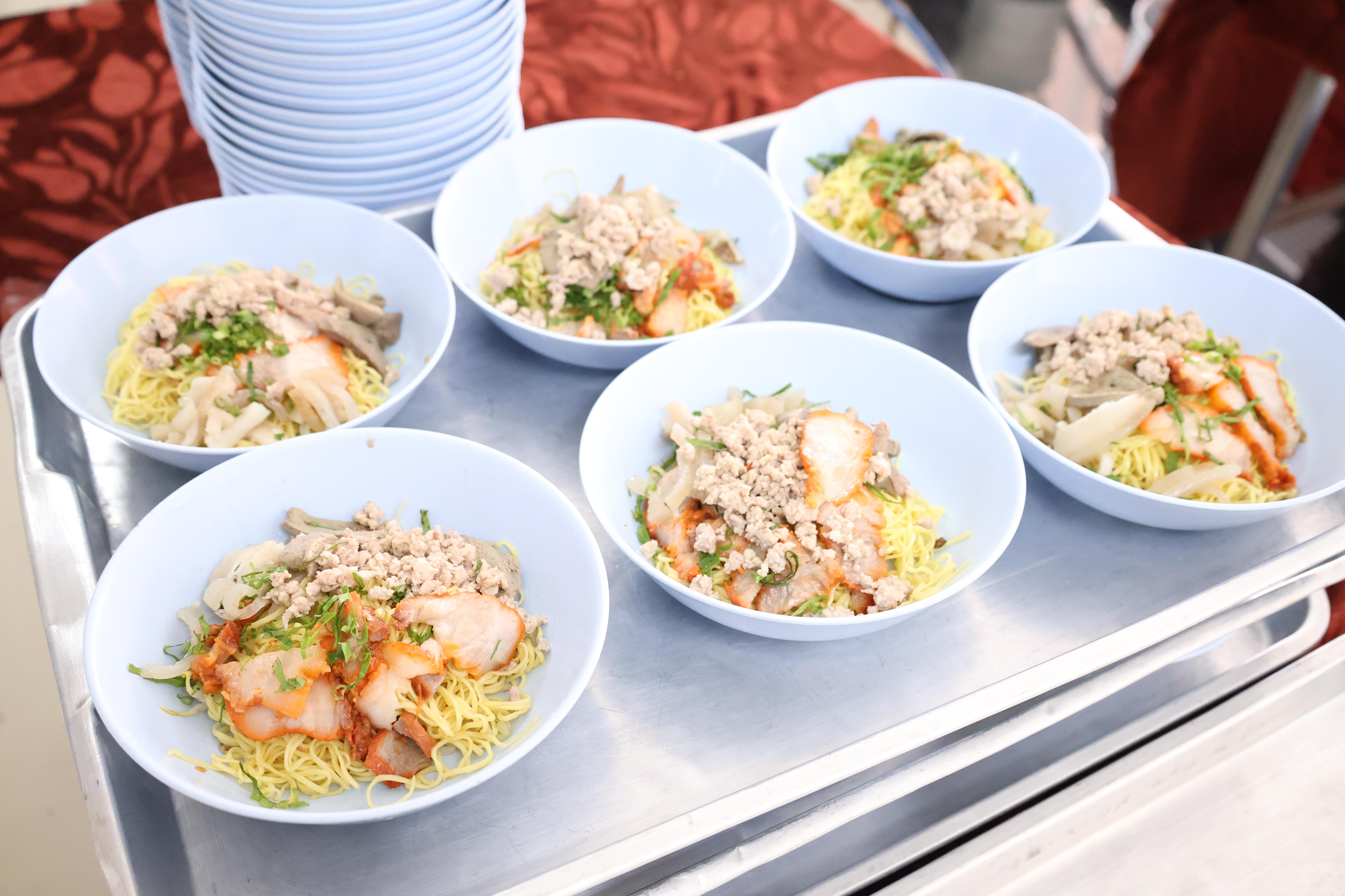 214. จัดโครงการเพื่อพัฒนาพัฒนาสมรรถนะครูของครูสำหรับอาจารย์ผู้สอน และอาจารย์นิเทศหลักสูตรครุศาสตรบัณฑิต ที่มีและยังไม่มีวุฒิทางการศึกษา