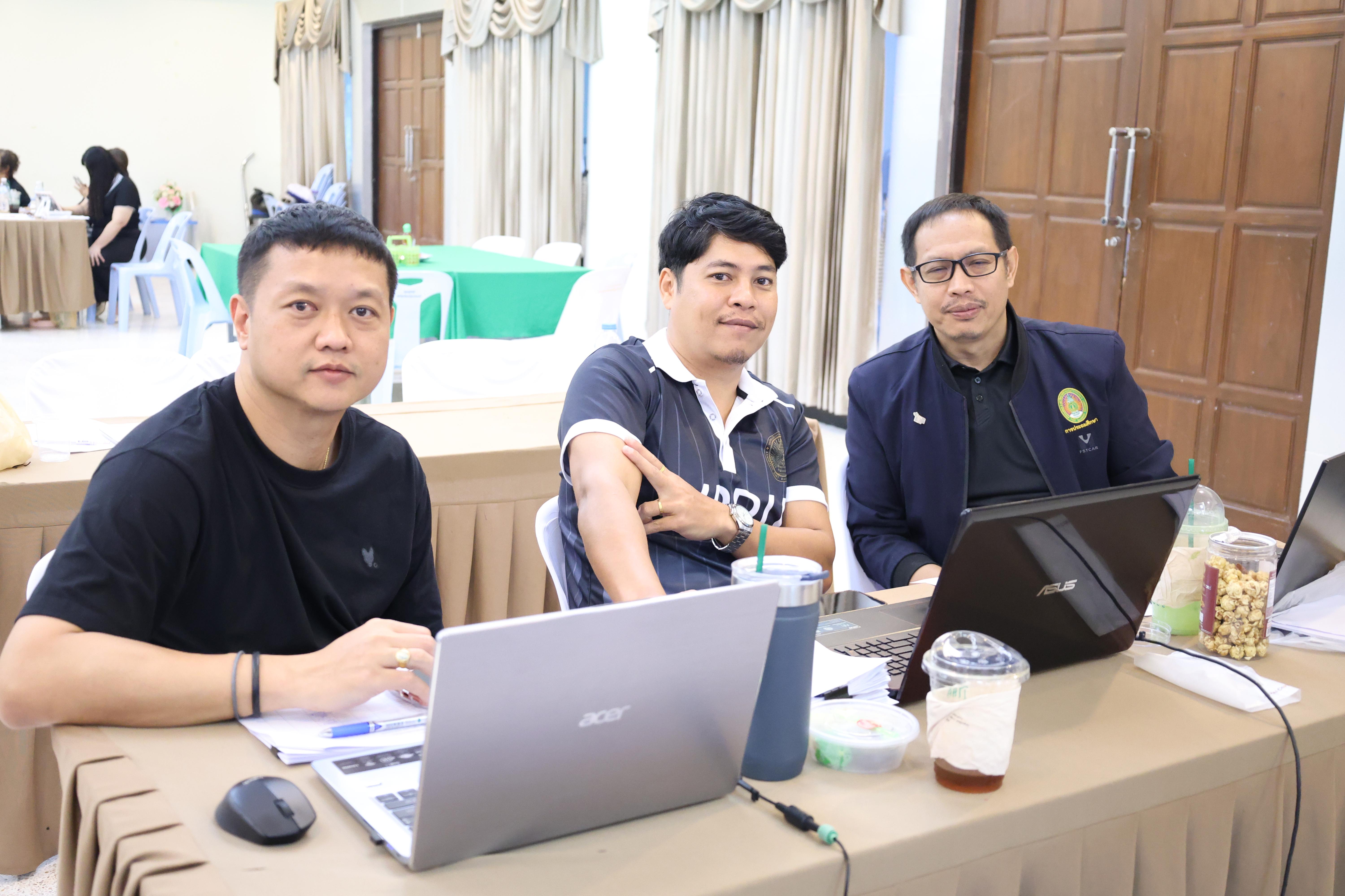 222. จัดโครงการเพื่อพัฒนาพัฒนาสมรรถนะครูของครูสำหรับอาจารย์ผู้สอน และอาจารย์นิเทศหลักสูตรครุศาสตรบัณฑิต ที่มีและยังไม่มีวุฒิทางการศึกษา