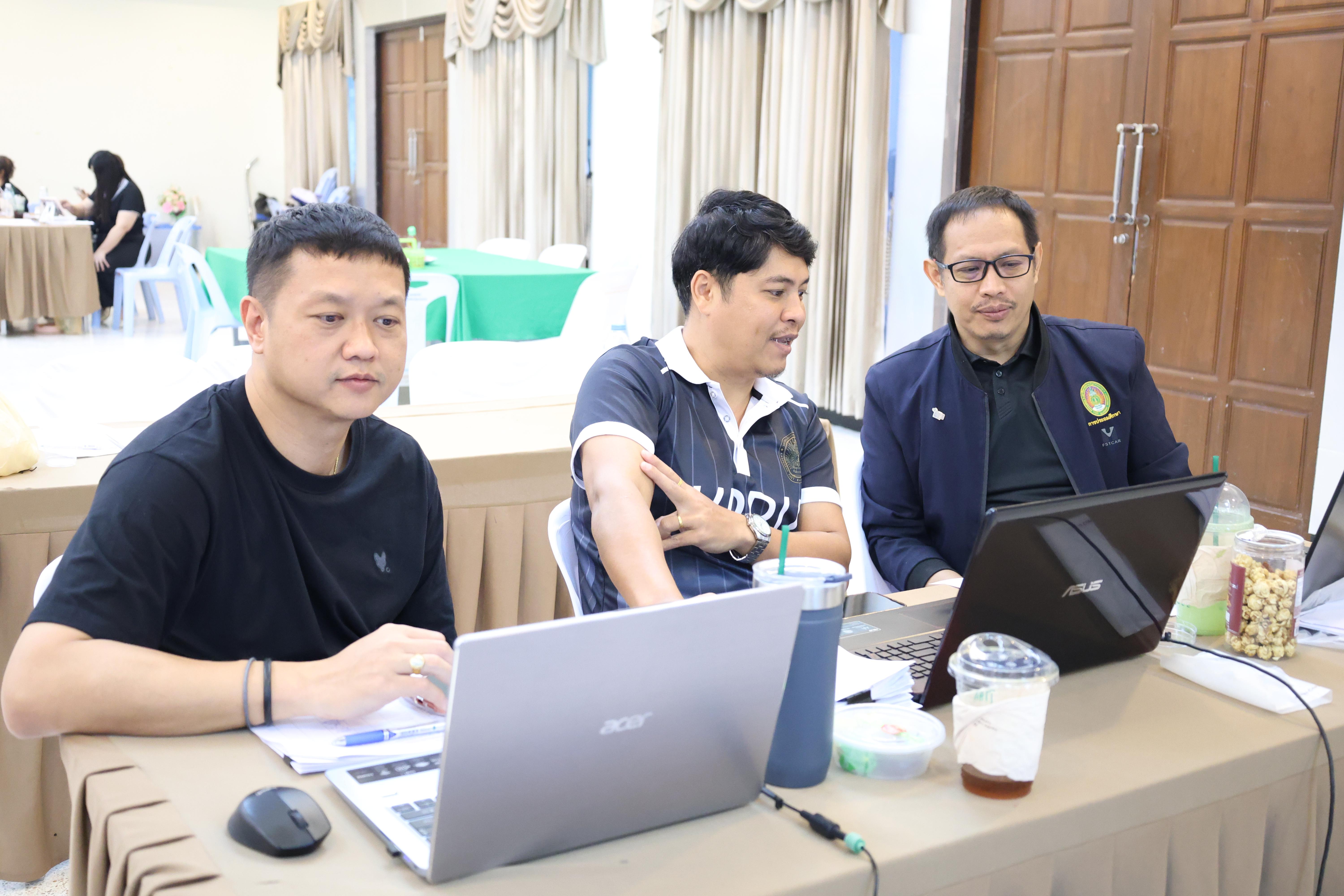 223. จัดโครงการเพื่อพัฒนาพัฒนาสมรรถนะครูของครูสำหรับอาจารย์ผู้สอน และอาจารย์นิเทศหลักสูตรครุศาสตรบัณฑิต ที่มีและยังไม่มีวุฒิทางการศึกษา