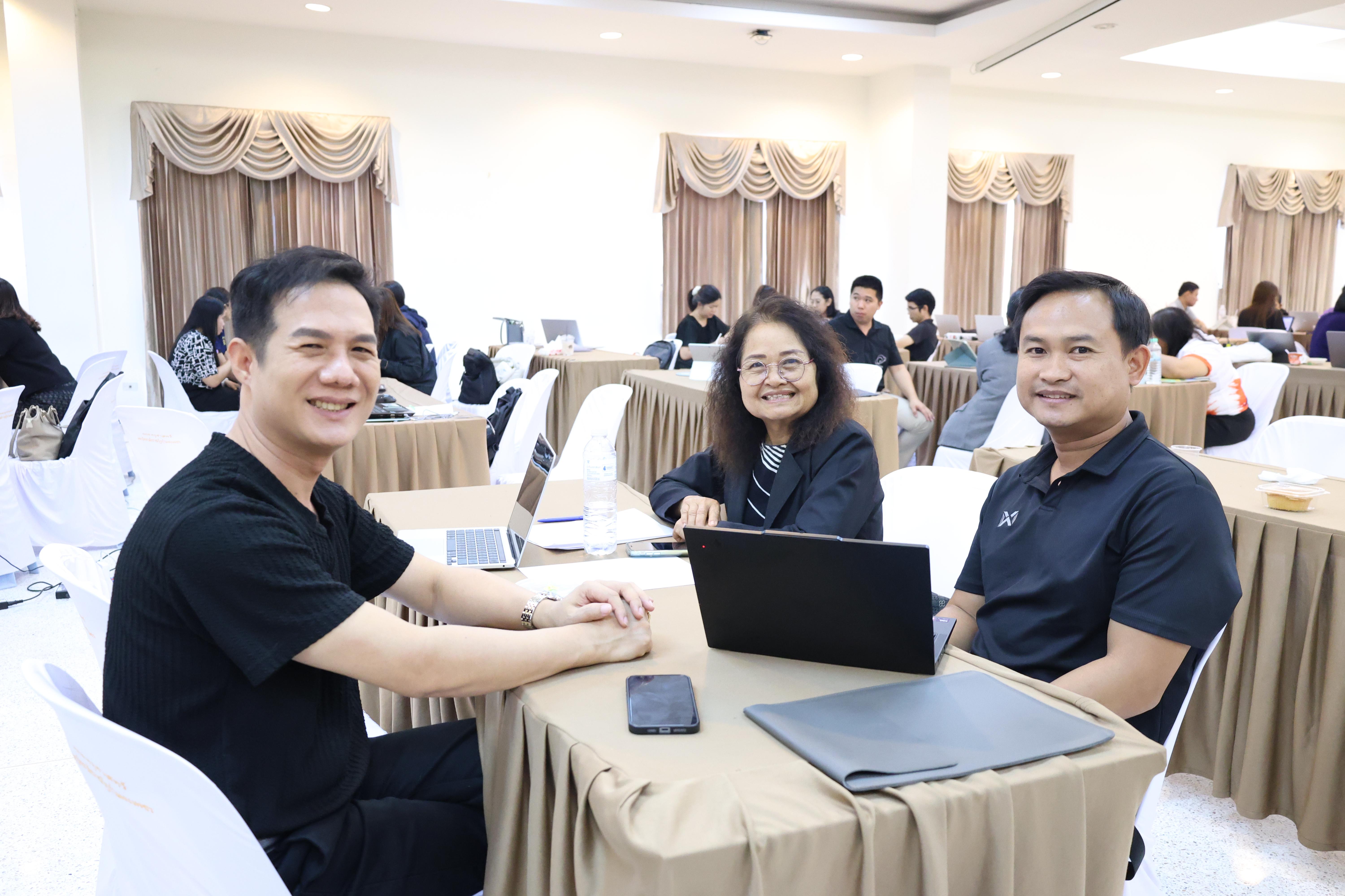 233. จัดโครงการเพื่อพัฒนาพัฒนาสมรรถนะครูของครูสำหรับอาจารย์ผู้สอน และอาจารย์นิเทศหลักสูตรครุศาสตรบัณฑิต ที่มีและยังไม่มีวุฒิทางการศึกษา