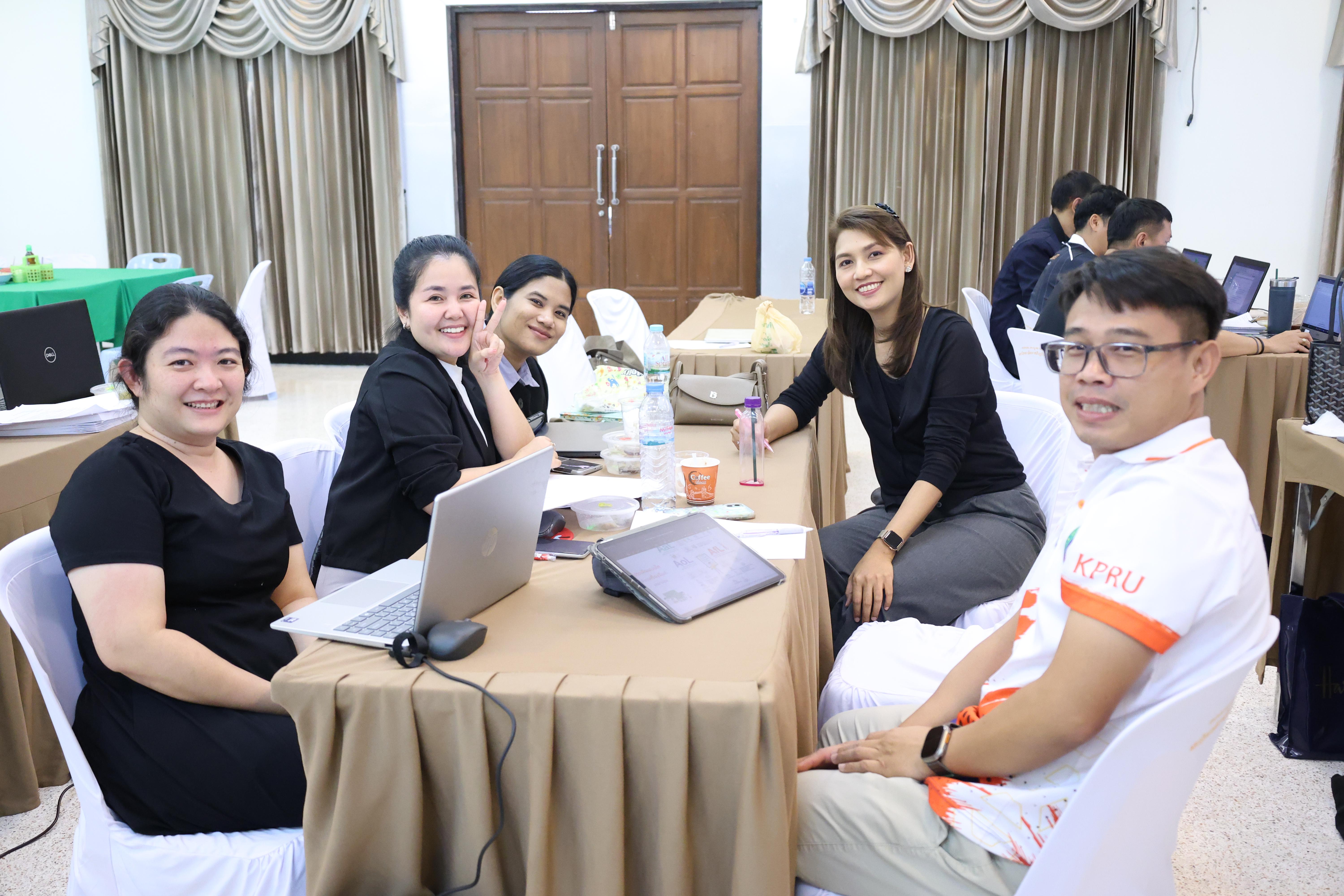 254. จัดโครงการเพื่อพัฒนาพัฒนาสมรรถนะครูของครูสำหรับอาจารย์ผู้สอน และอาจารย์นิเทศหลักสูตรครุศาสตรบัณฑิต ที่มีและยังไม่มีวุฒิทางการศึกษา