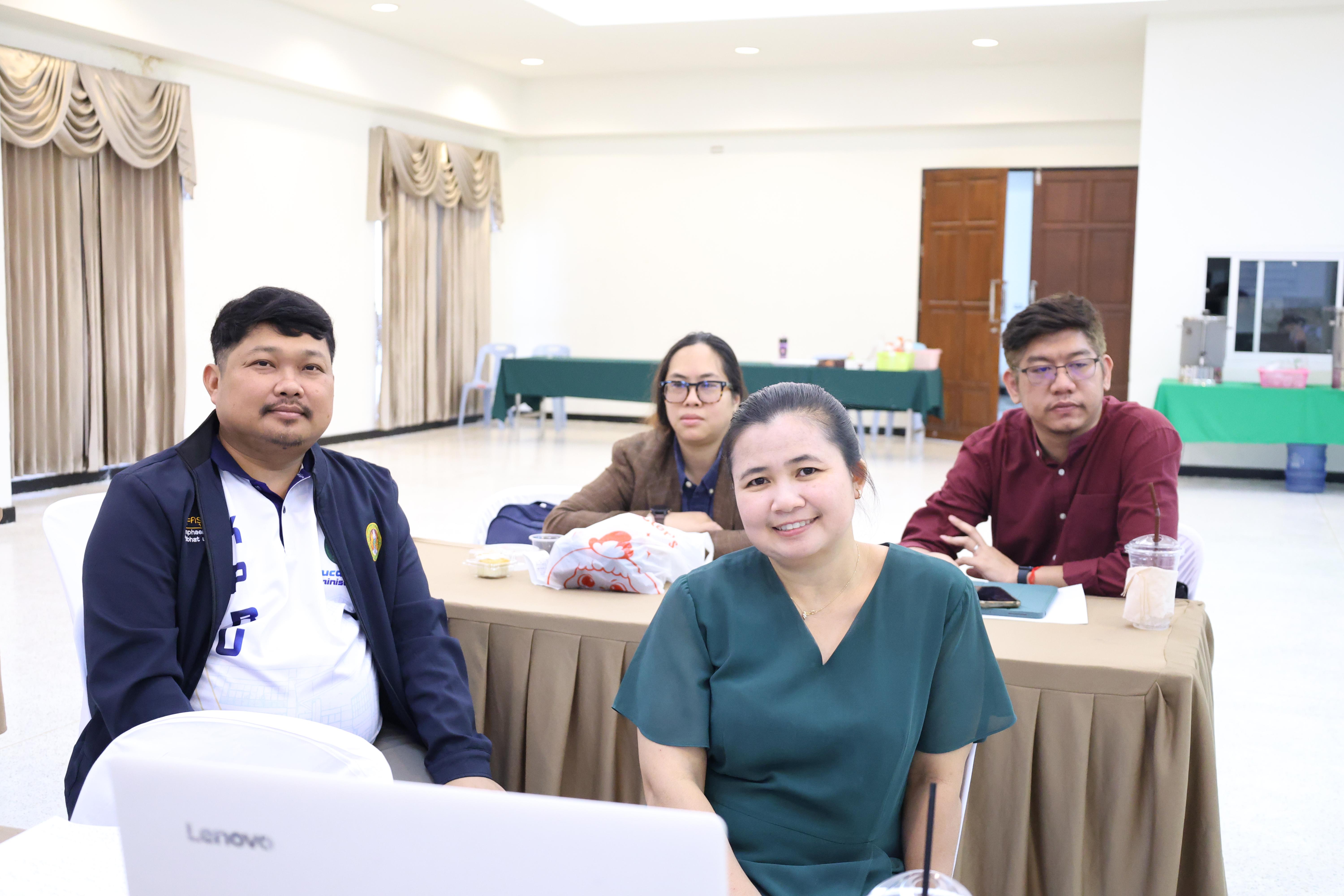 255. จัดโครงการเพื่อพัฒนาพัฒนาสมรรถนะครูของครูสำหรับอาจารย์ผู้สอน และอาจารย์นิเทศหลักสูตรครุศาสตรบัณฑิต ที่มีและยังไม่มีวุฒิทางการศึกษา