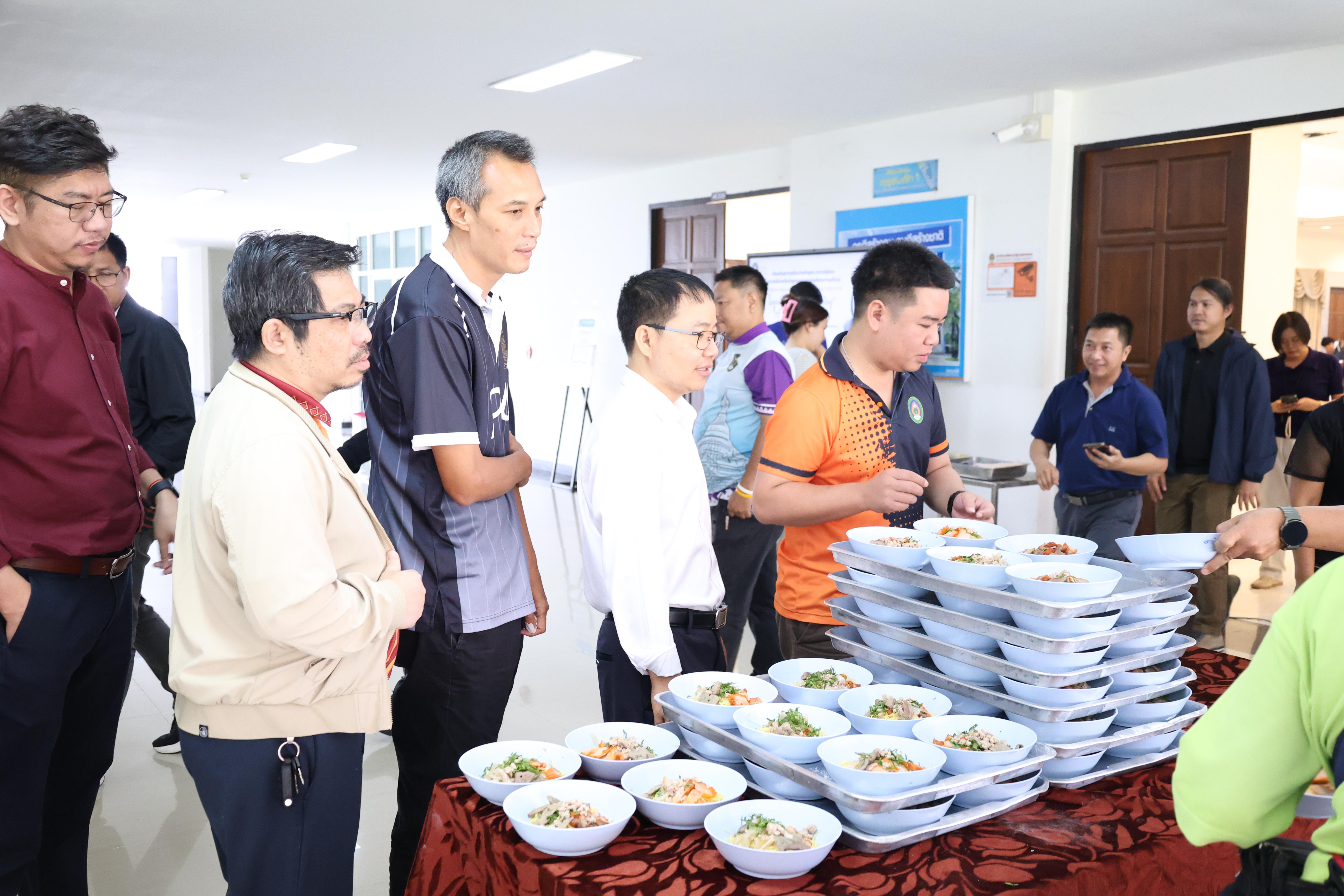 275. จัดโครงการเพื่อพัฒนาพัฒนาสมรรถนะครูของครูสำหรับอาจารย์ผู้สอน และอาจารย์นิเทศหลักสูตรครุศาสตรบัณฑิต ที่มีและยังไม่มีวุฒิทางการศึกษา