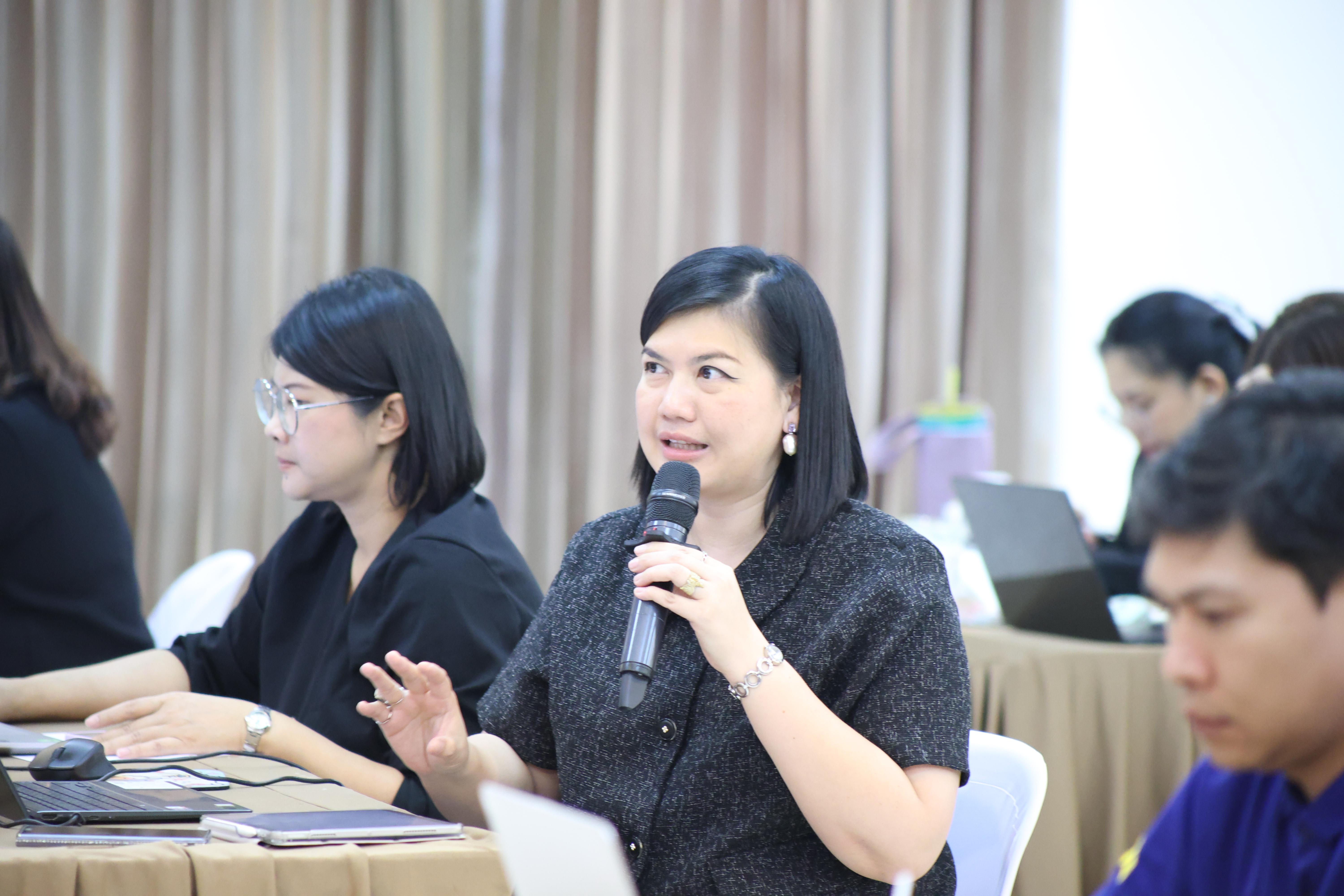 295. จัดโครงการเพื่อพัฒนาพัฒนาสมรรถนะครูของครูสำหรับอาจารย์ผู้สอน และอาจารย์นิเทศหลักสูตรครุศาสตรบัณฑิต ที่มีและยังไม่มีวุฒิทางการศึกษา