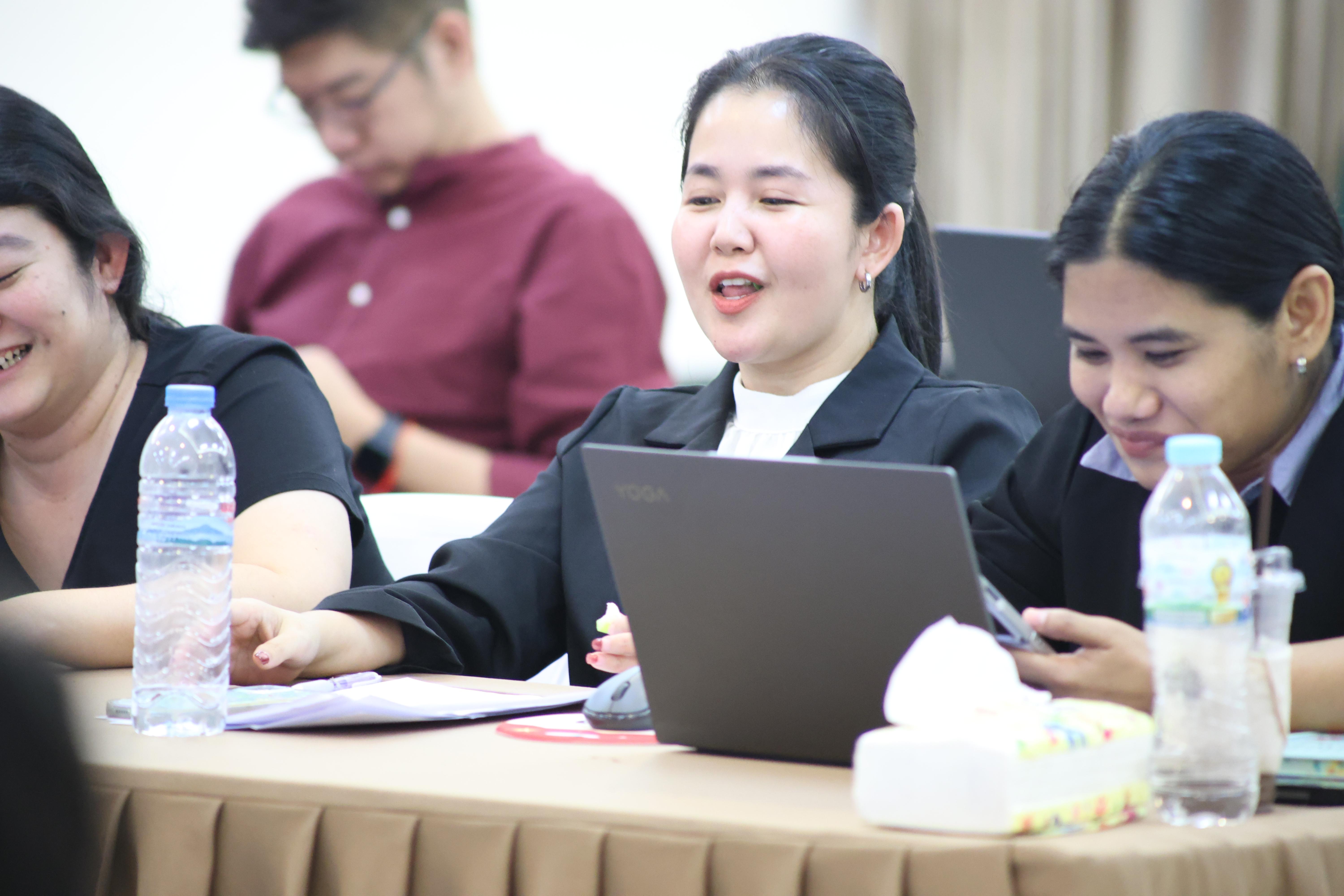 301. จัดโครงการเพื่อพัฒนาพัฒนาสมรรถนะครูของครูสำหรับอาจารย์ผู้สอน และอาจารย์นิเทศหลักสูตรครุศาสตรบัณฑิต ที่มีและยังไม่มีวุฒิทางการศึกษา