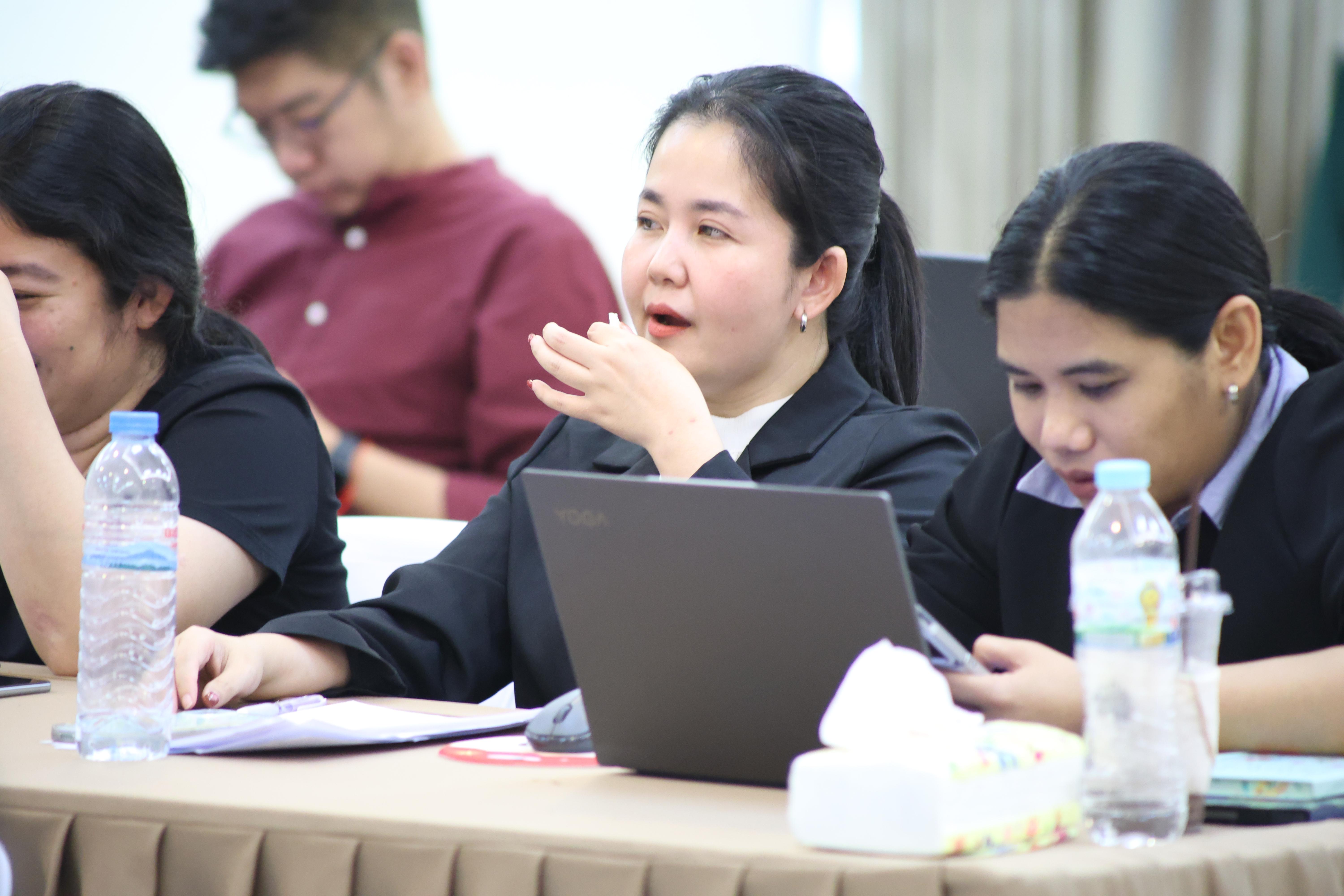 302. จัดโครงการเพื่อพัฒนาพัฒนาสมรรถนะครูของครูสำหรับอาจารย์ผู้สอน และอาจารย์นิเทศหลักสูตรครุศาสตรบัณฑิต ที่มีและยังไม่มีวุฒิทางการศึกษา