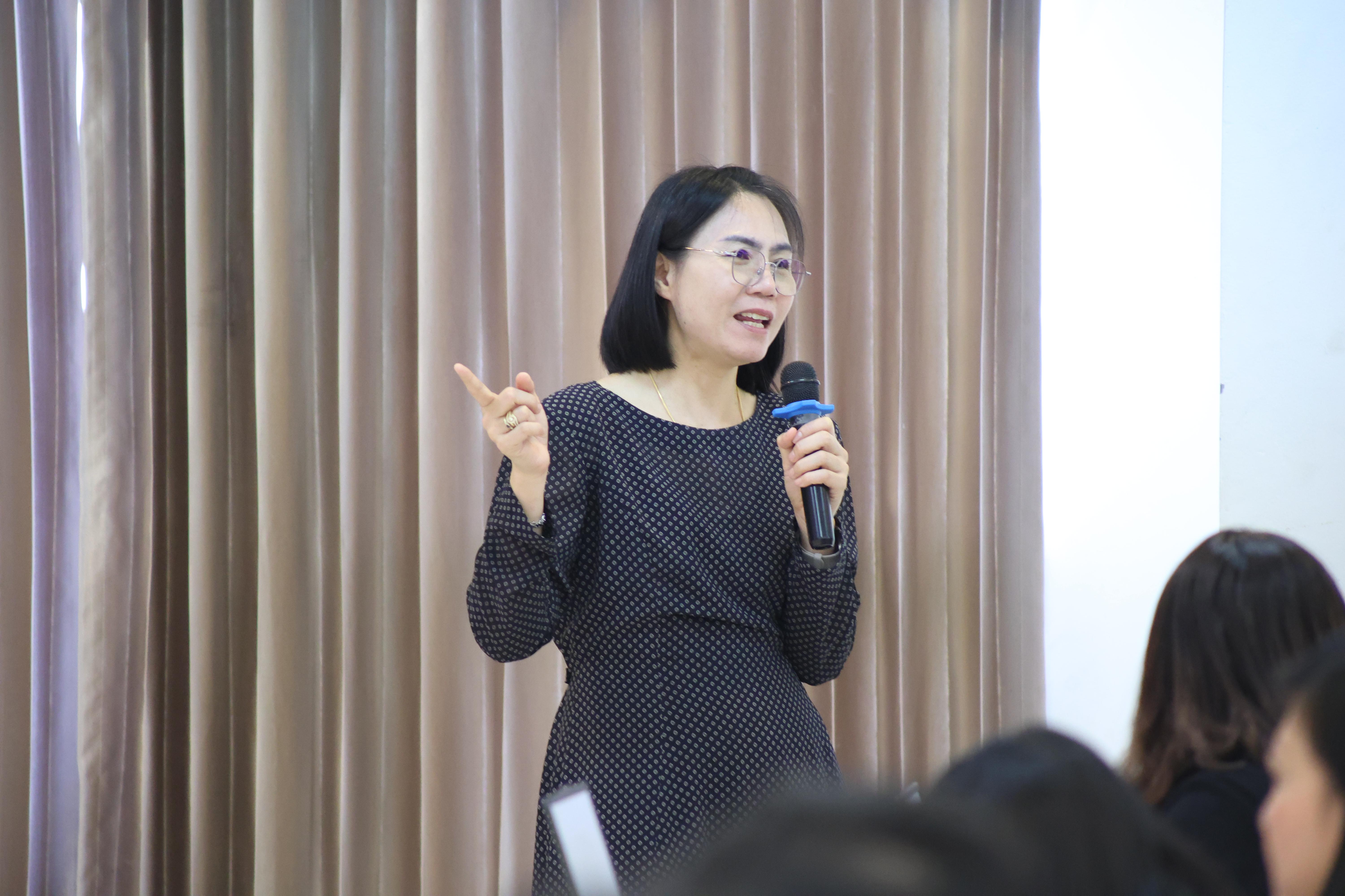 313. จัดโครงการเพื่อพัฒนาพัฒนาสมรรถนะครูของครูสำหรับอาจารย์ผู้สอน และอาจารย์นิเทศหลักสูตรครุศาสตรบัณฑิต ที่มีและยังไม่มีวุฒิทางการศึกษา