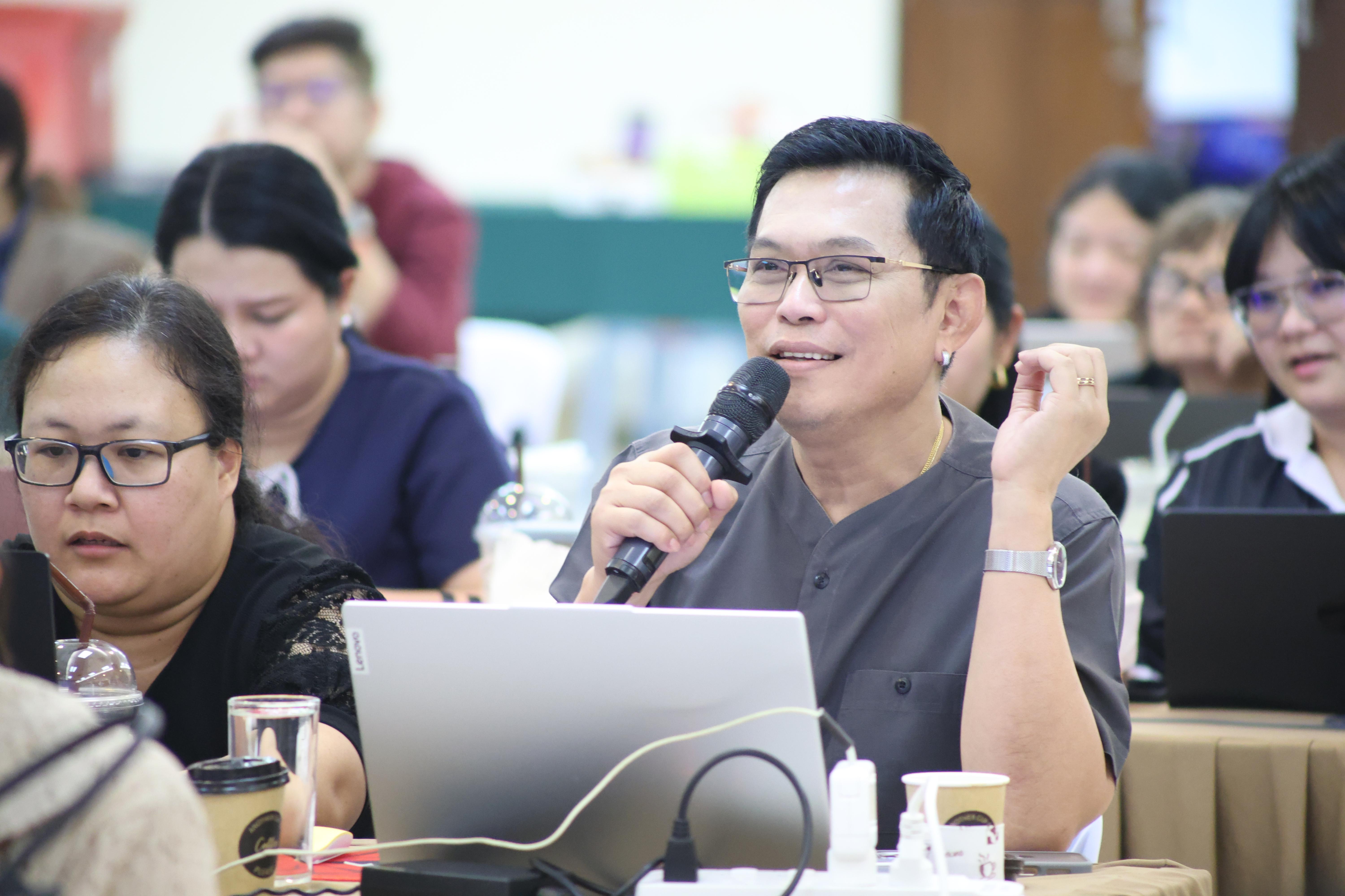 314. จัดโครงการเพื่อพัฒนาพัฒนาสมรรถนะครูของครูสำหรับอาจารย์ผู้สอน และอาจารย์นิเทศหลักสูตรครุศาสตรบัณฑิต ที่มีและยังไม่มีวุฒิทางการศึกษา