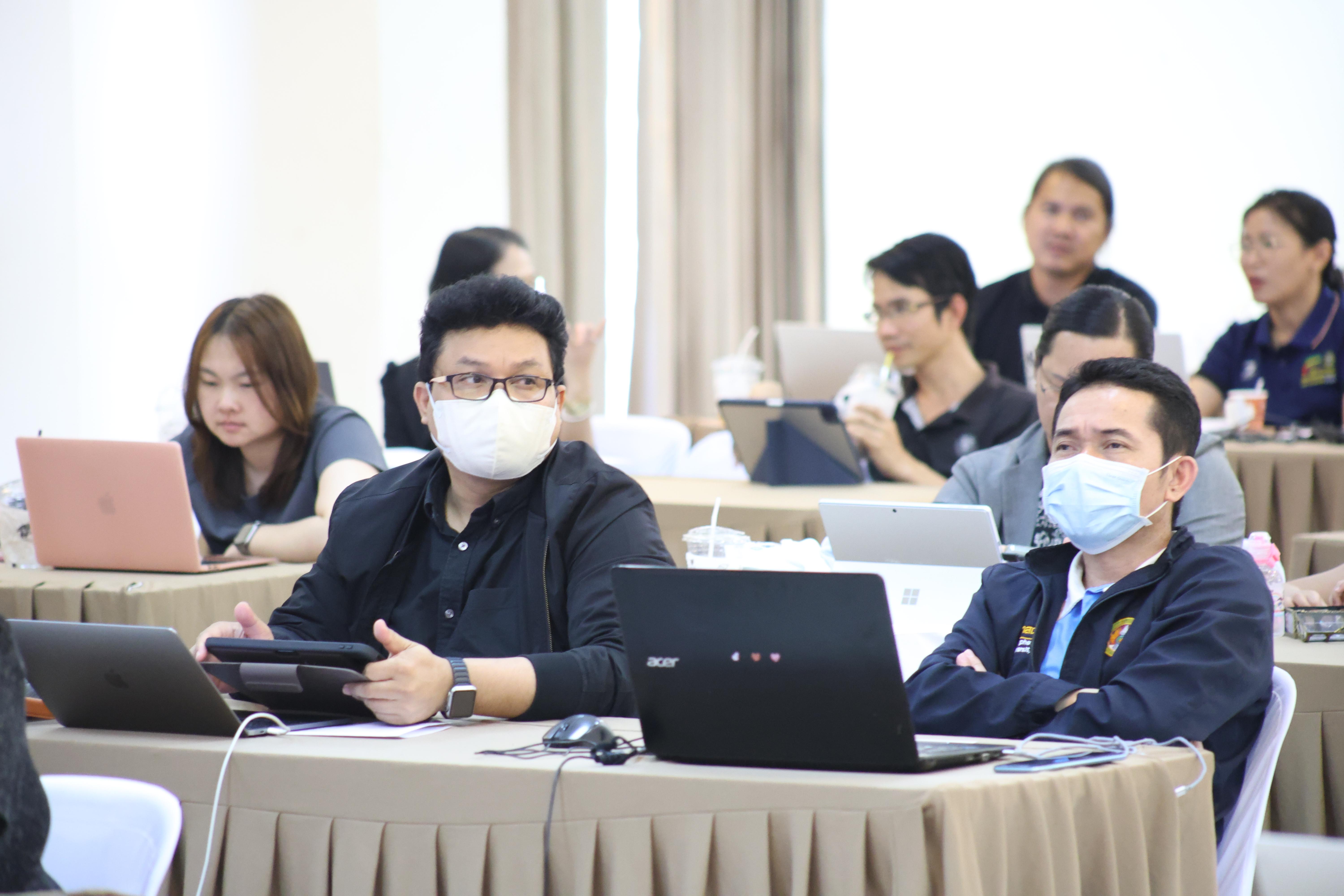 321. จัดโครงการเพื่อพัฒนาพัฒนาสมรรถนะครูของครูสำหรับอาจารย์ผู้สอน และอาจารย์นิเทศหลักสูตรครุศาสตรบัณฑิต ที่มีและยังไม่มีวุฒิทางการศึกษา