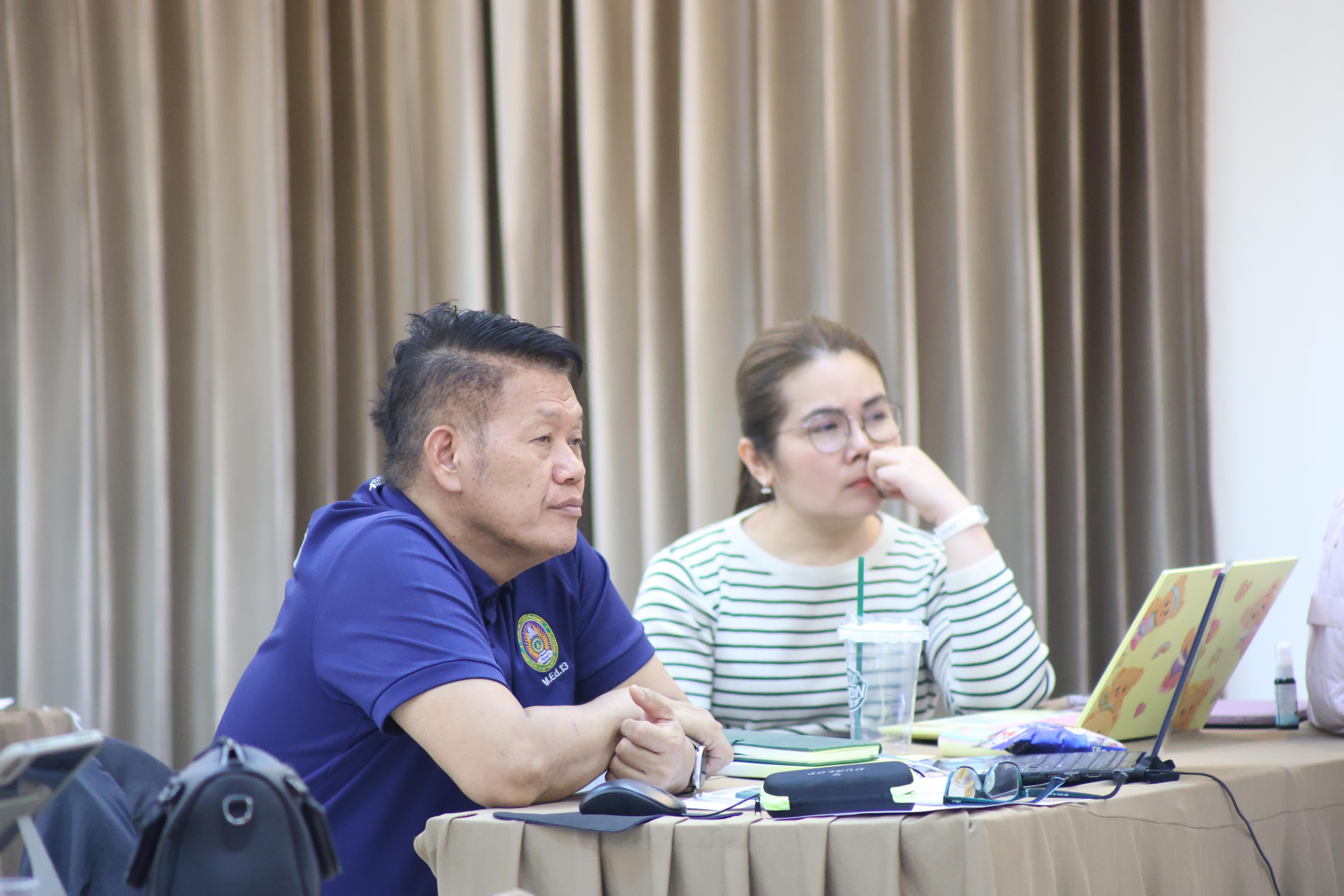 328. จัดโครงการเพื่อพัฒนาพัฒนาสมรรถนะครูของครูสำหรับอาจารย์ผู้สอน และอาจารย์นิเทศหลักสูตรครุศาสตรบัณฑิต ที่มีและยังไม่มีวุฒิทางการศึกษา