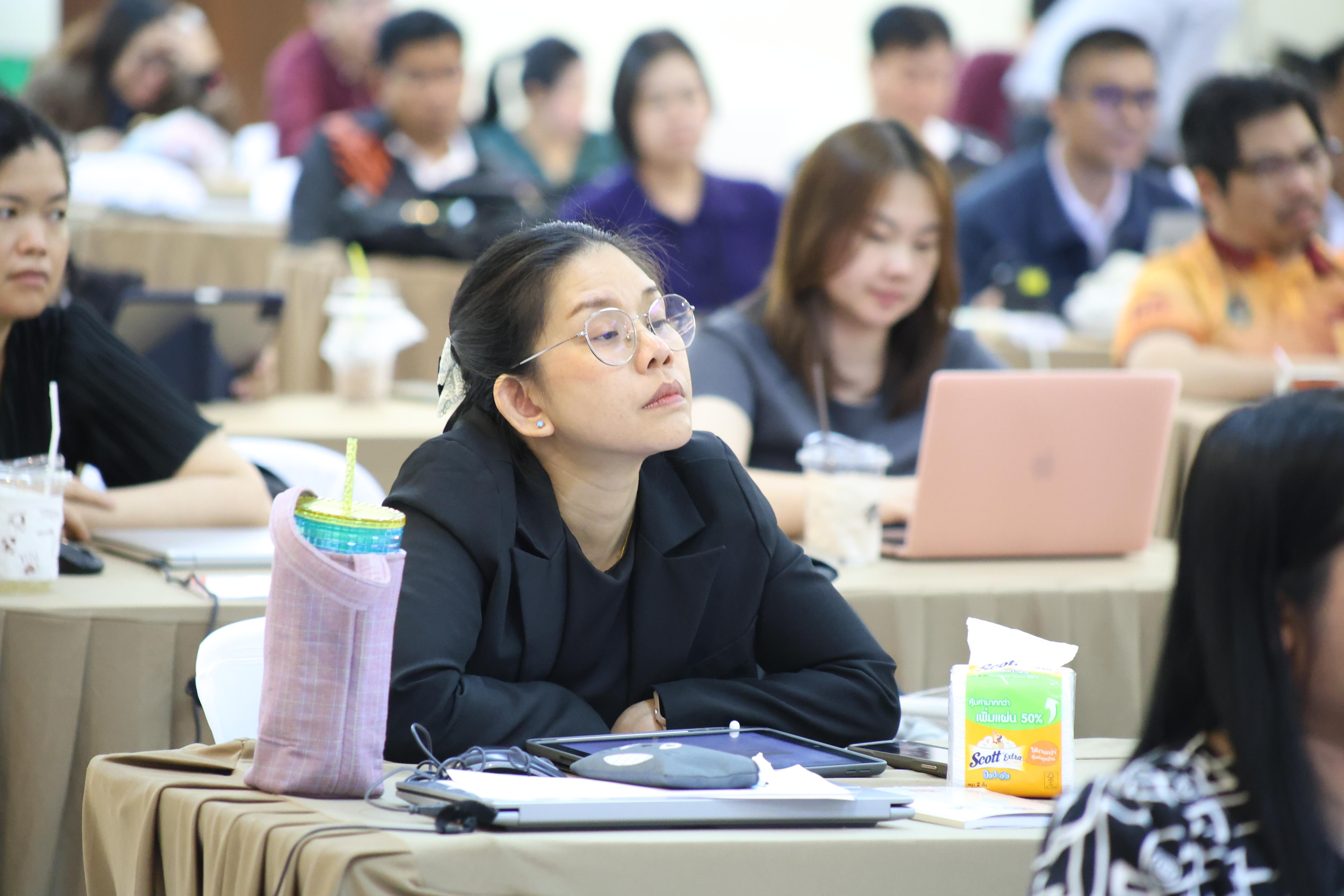 331. จัดโครงการเพื่อพัฒนาพัฒนาสมรรถนะครูของครูสำหรับอาจารย์ผู้สอน และอาจารย์นิเทศหลักสูตรครุศาสตรบัณฑิต ที่มีและยังไม่มีวุฒิทางการศึกษา