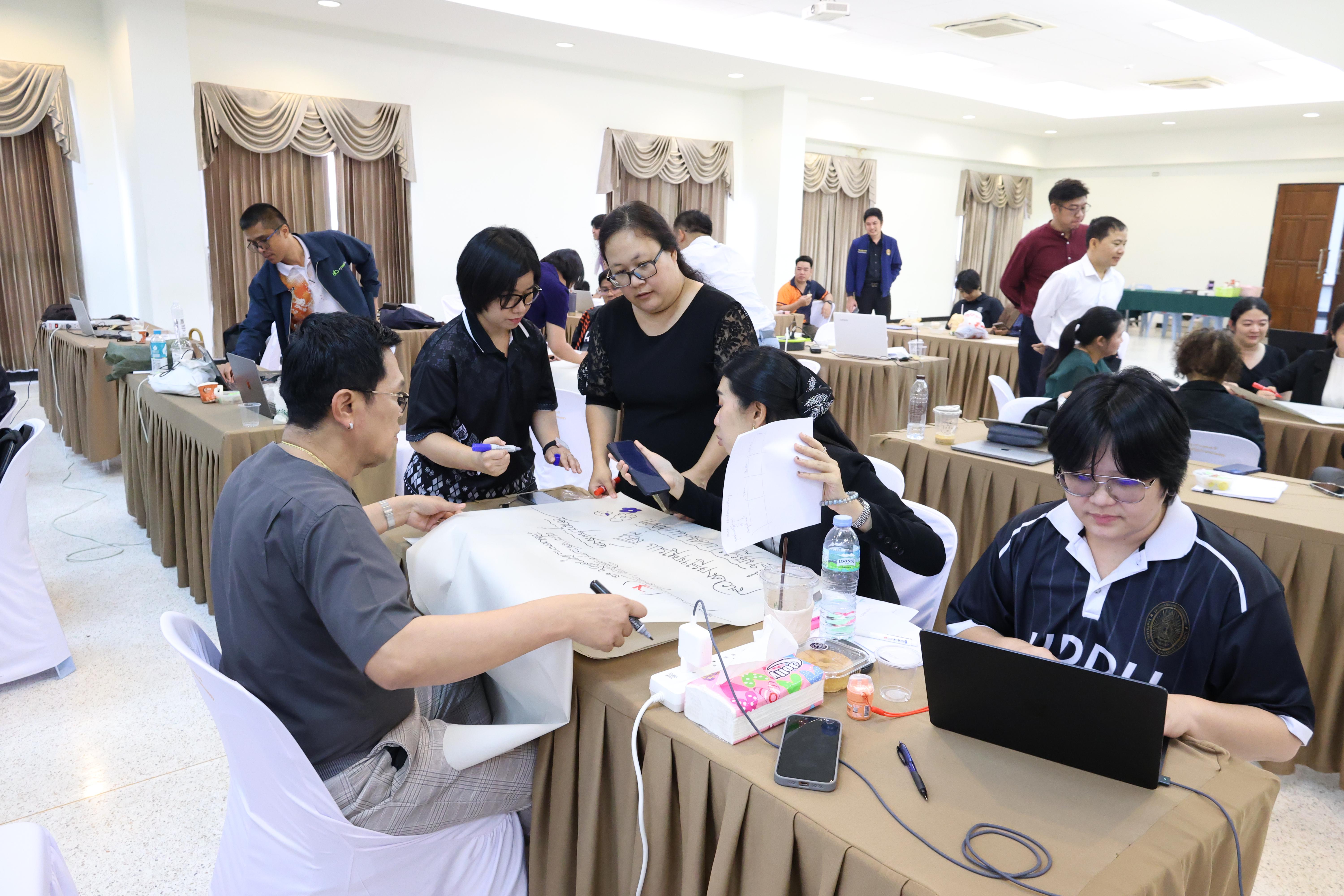 357. จัดโครงการเพื่อพัฒนาพัฒนาสมรรถนะครูของครูสำหรับอาจารย์ผู้สอน และอาจารย์นิเทศหลักสูตรครุศาสตรบัณฑิต ที่มีและยังไม่มีวุฒิทางการศึกษา