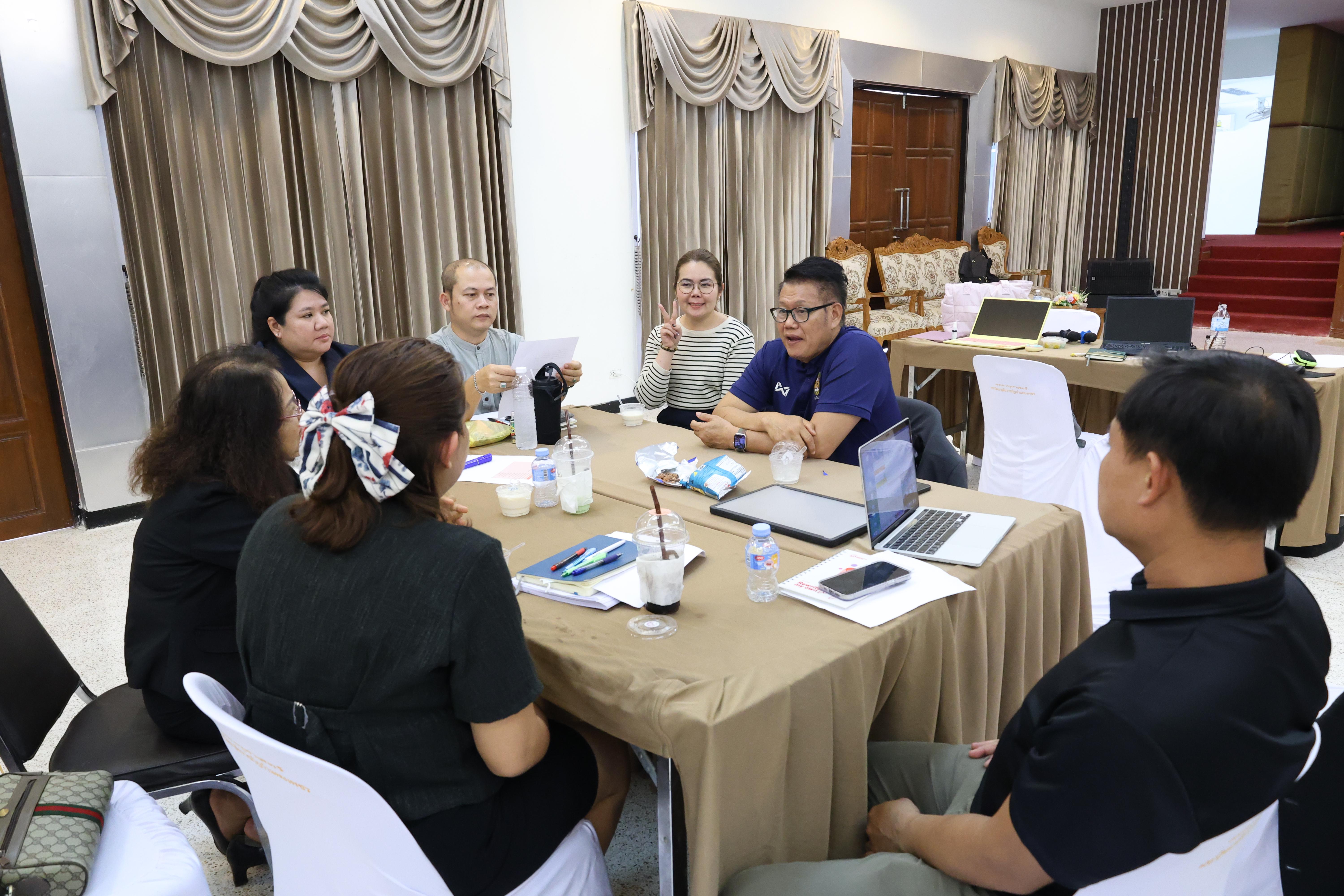 362. จัดโครงการเพื่อพัฒนาพัฒนาสมรรถนะครูของครูสำหรับอาจารย์ผู้สอน และอาจารย์นิเทศหลักสูตรครุศาสตรบัณฑิต ที่มีและยังไม่มีวุฒิทางการศึกษา