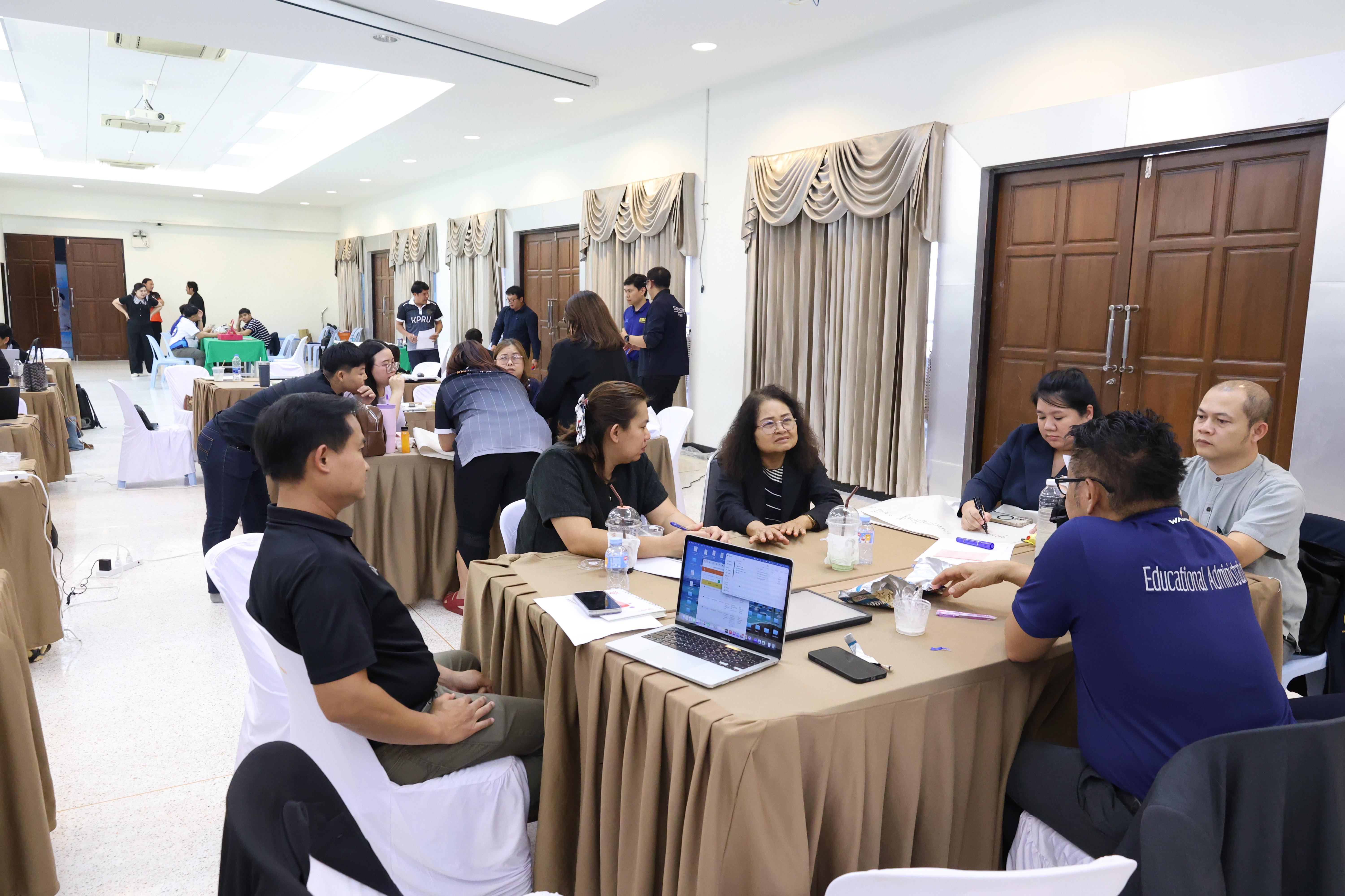 365. จัดโครงการเพื่อพัฒนาพัฒนาสมรรถนะครูของครูสำหรับอาจารย์ผู้สอน และอาจารย์นิเทศหลักสูตรครุศาสตรบัณฑิต ที่มีและยังไม่มีวุฒิทางการศึกษา