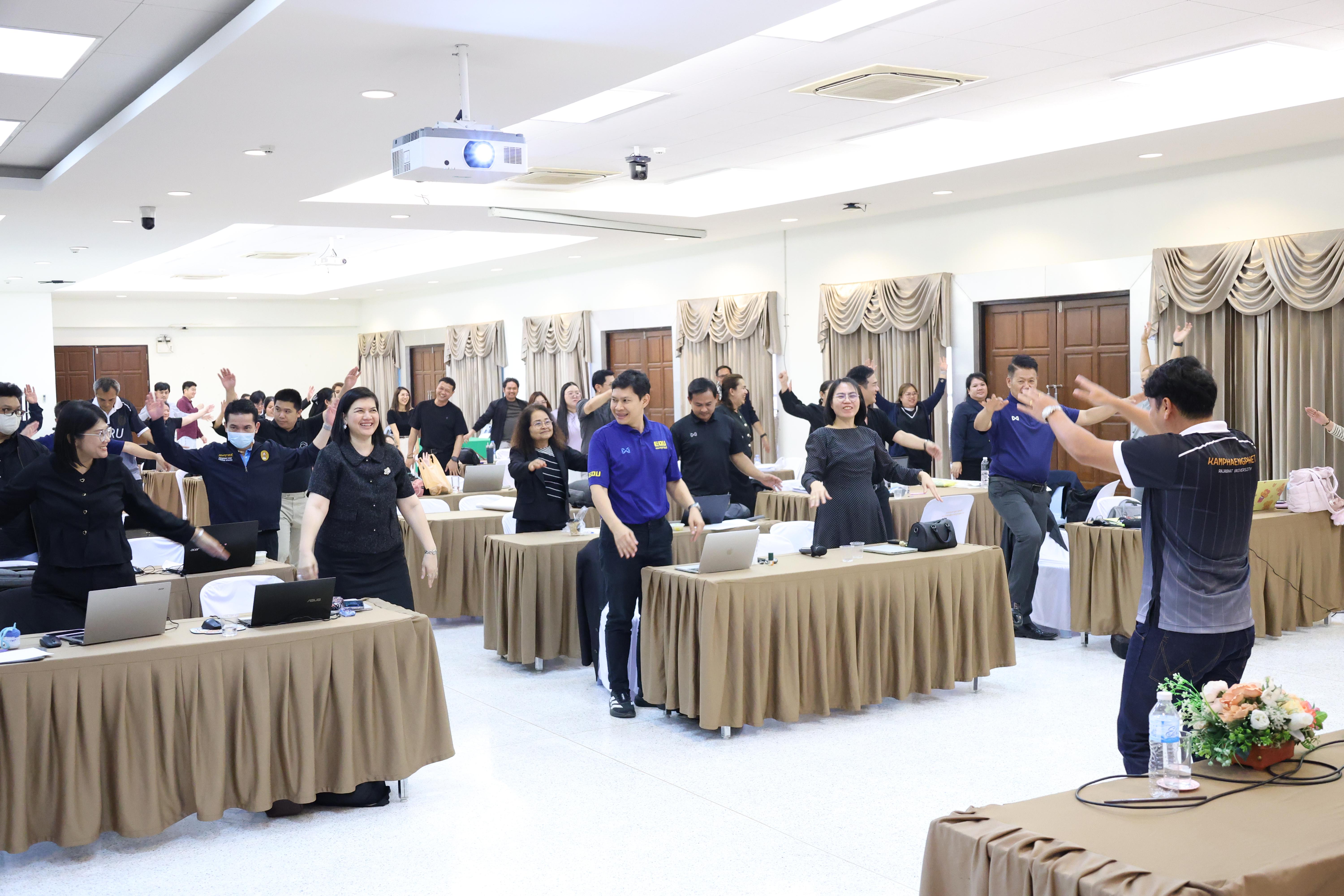 399. จัดโครงการเพื่อพัฒนาพัฒนาสมรรถนะครูของครูสำหรับอาจารย์ผู้สอน และอาจารย์นิเทศหลักสูตรครุศาสตรบัณฑิต ที่มีและยังไม่มีวุฒิทางการศึกษา