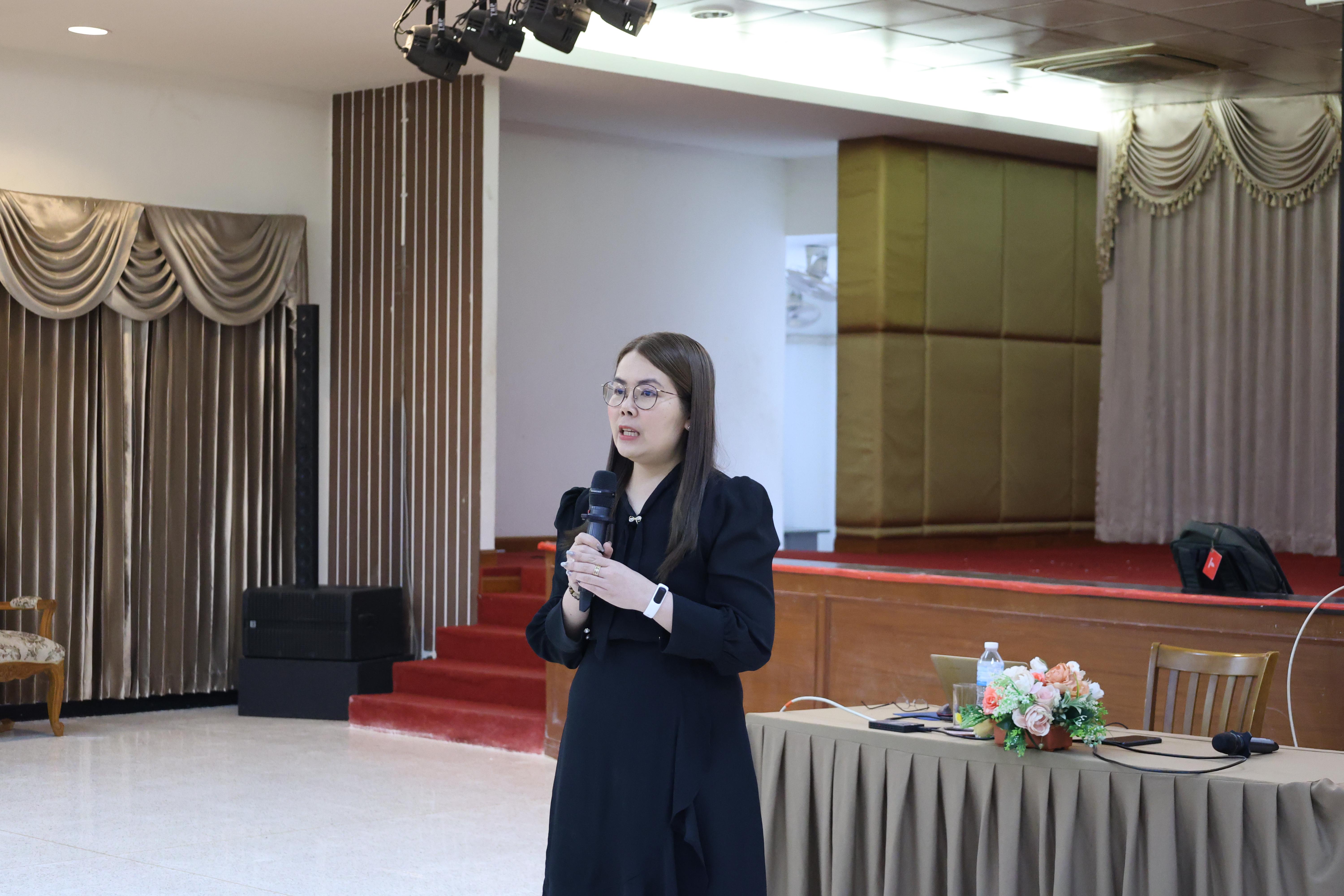 25. คณะครุศาสตร์ มหาวิทยาลัยราชภัฏกำแพงเพชร ได้จัดโครงการพัฒนาสมรรถนะครูของครู มหาวิทยาลัยราชภัฏ 38 แห่ง