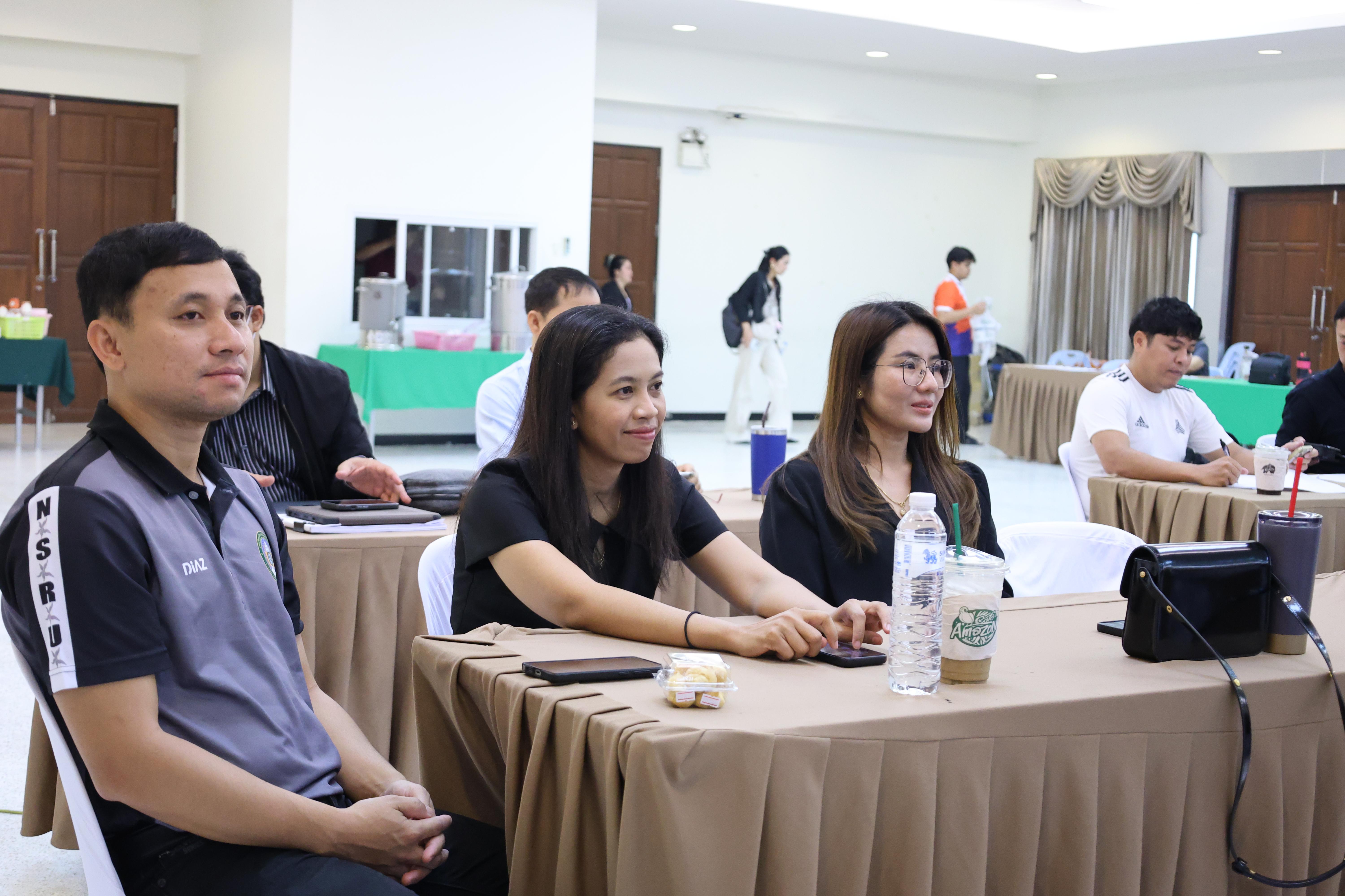 41. คณะครุศาสตร์ มหาวิทยาลัยราชภัฏกำแพงเพชร ได้จัดโครงการพัฒนาสมรรถนะครูของครู มหาวิทยาลัยราชภัฏ 38 แห่ง