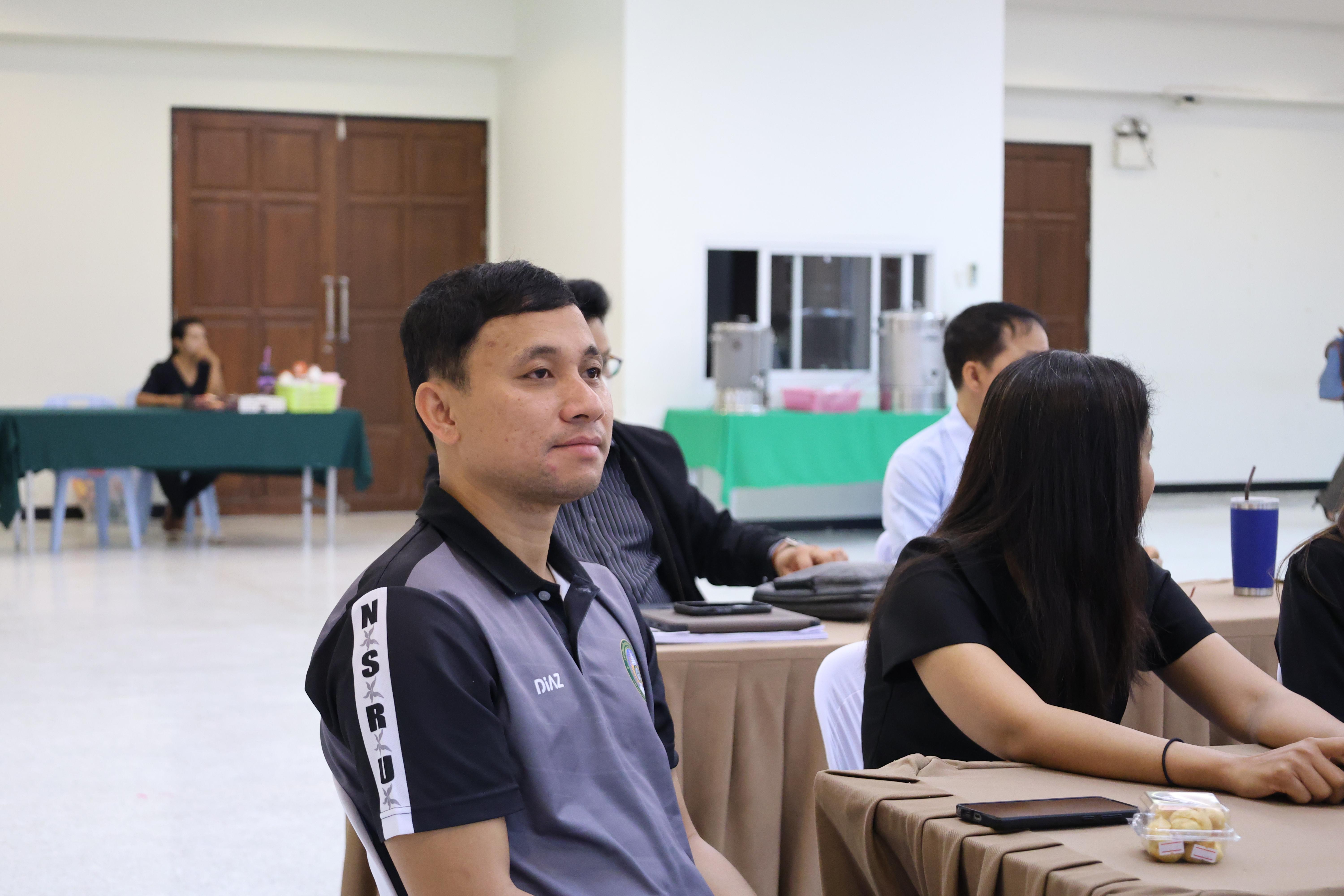 43. คณะครุศาสตร์ มหาวิทยาลัยราชภัฏกำแพงเพชร ได้จัดโครงการพัฒนาสมรรถนะครูของครู มหาวิทยาลัยราชภัฏ 38 แห่ง