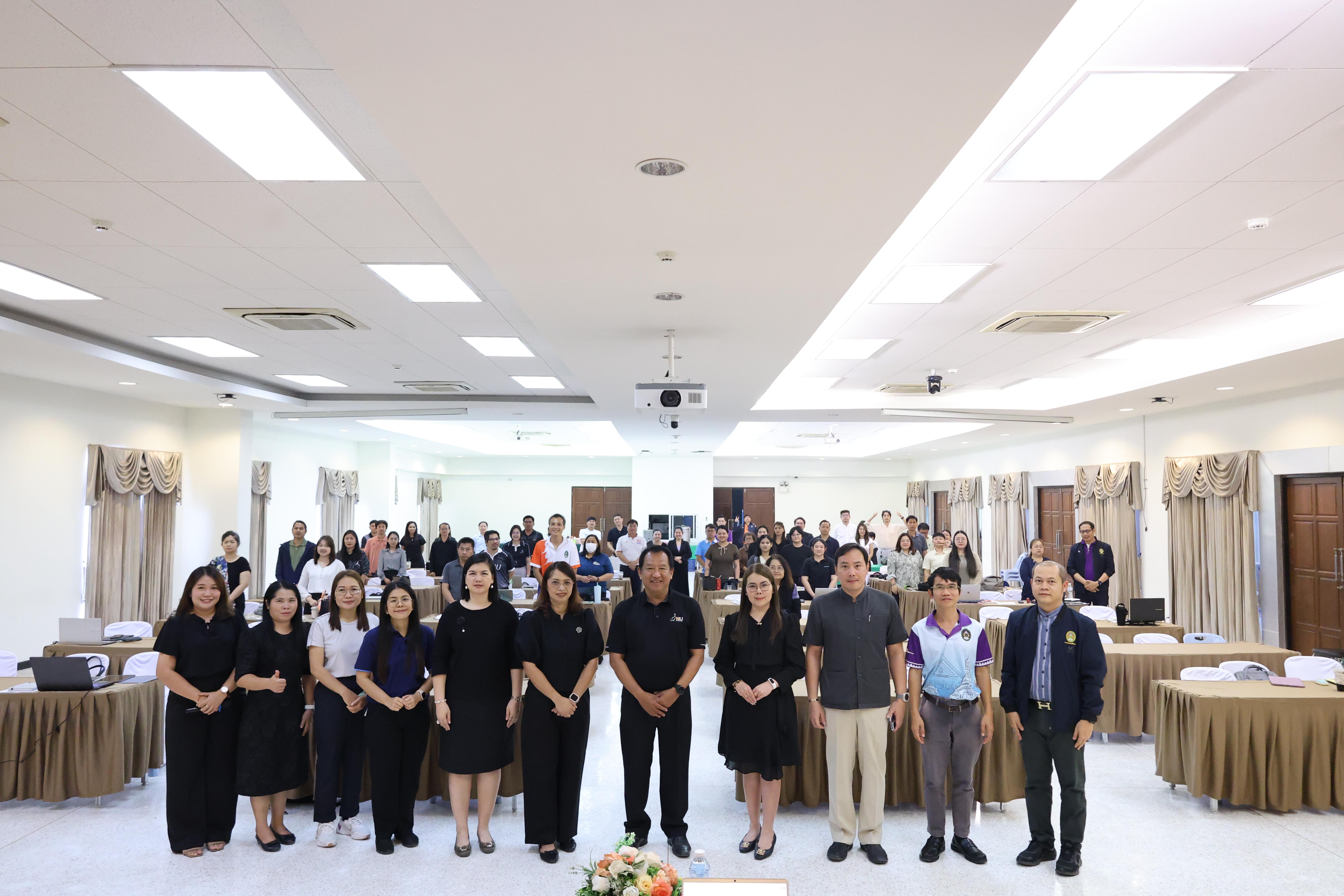 49. คณะครุศาสตร์ มหาวิทยาลัยราชภัฏกำแพงเพชร ได้จัดโครงการพัฒนาสมรรถนะครูของครู มหาวิทยาลัยราชภัฏ 38 แห่ง