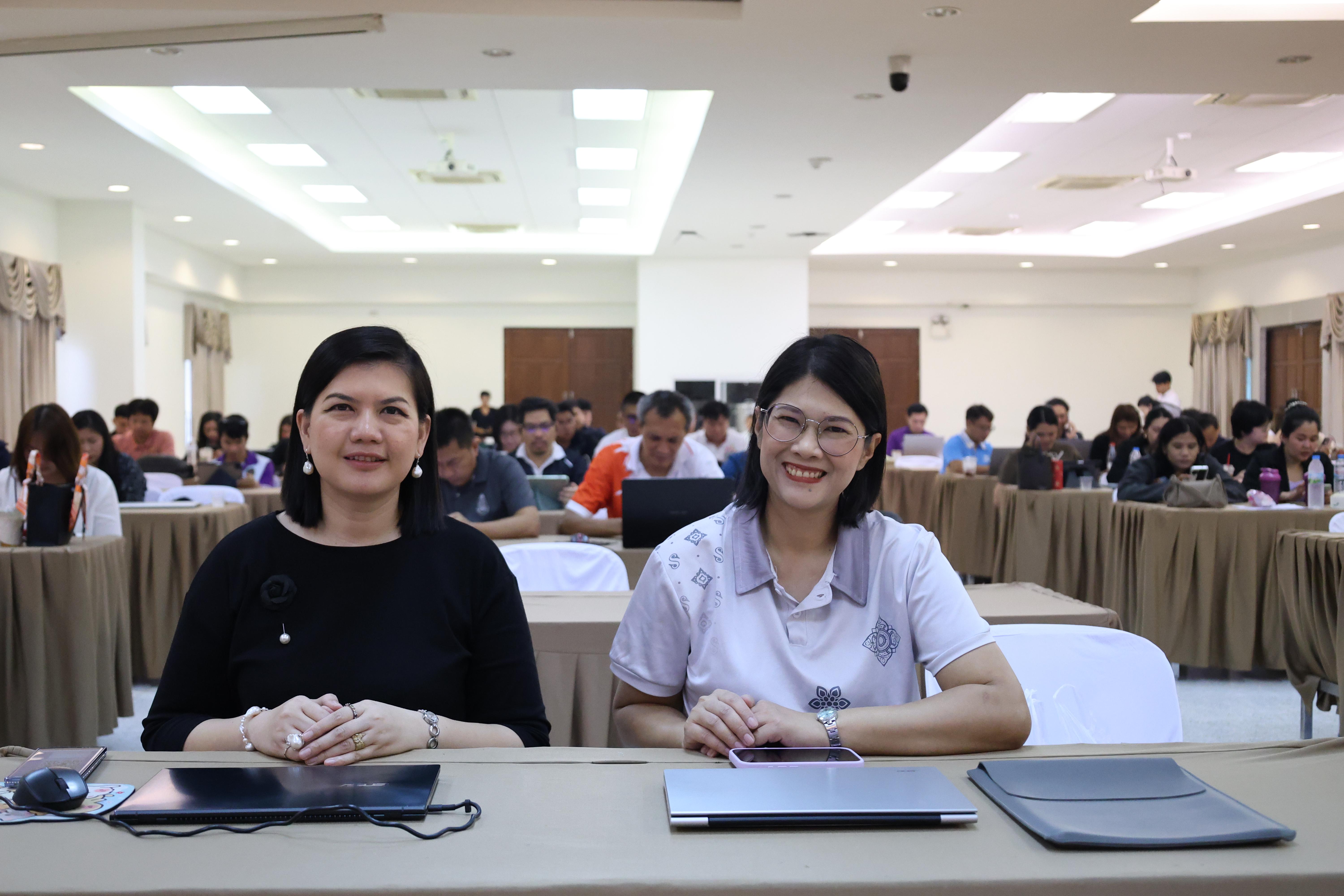 61. คณะครุศาสตร์ มหาวิทยาลัยราชภัฏกำแพงเพชร ได้จัดโครงการพัฒนาสมรรถนะครูของครู มหาวิทยาลัยราชภัฏ 38 แห่ง