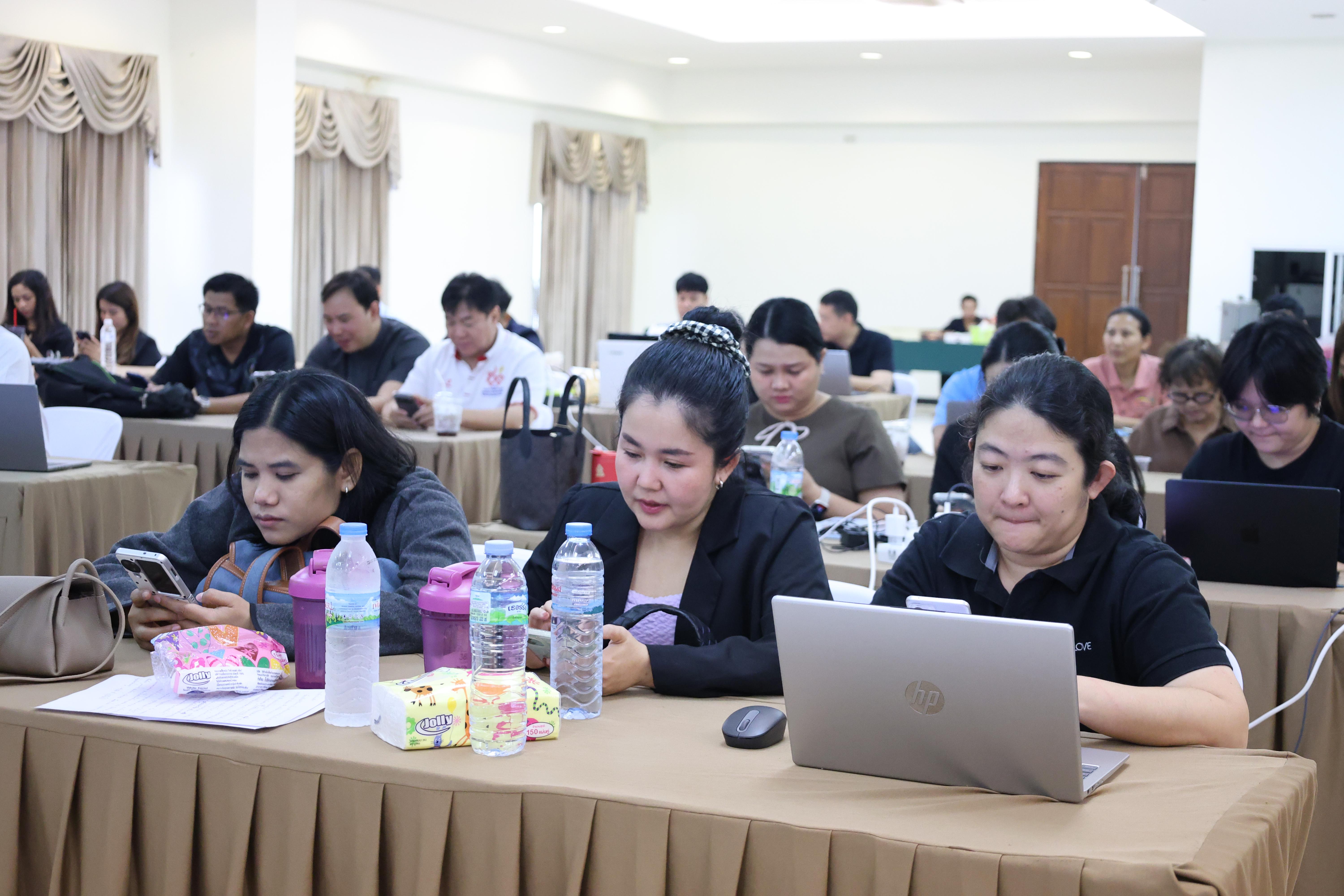 67. คณะครุศาสตร์ มหาวิทยาลัยราชภัฏกำแพงเพชร ได้จัดโครงการพัฒนาสมรรถนะครูของครู มหาวิทยาลัยราชภัฏ 38 แห่ง